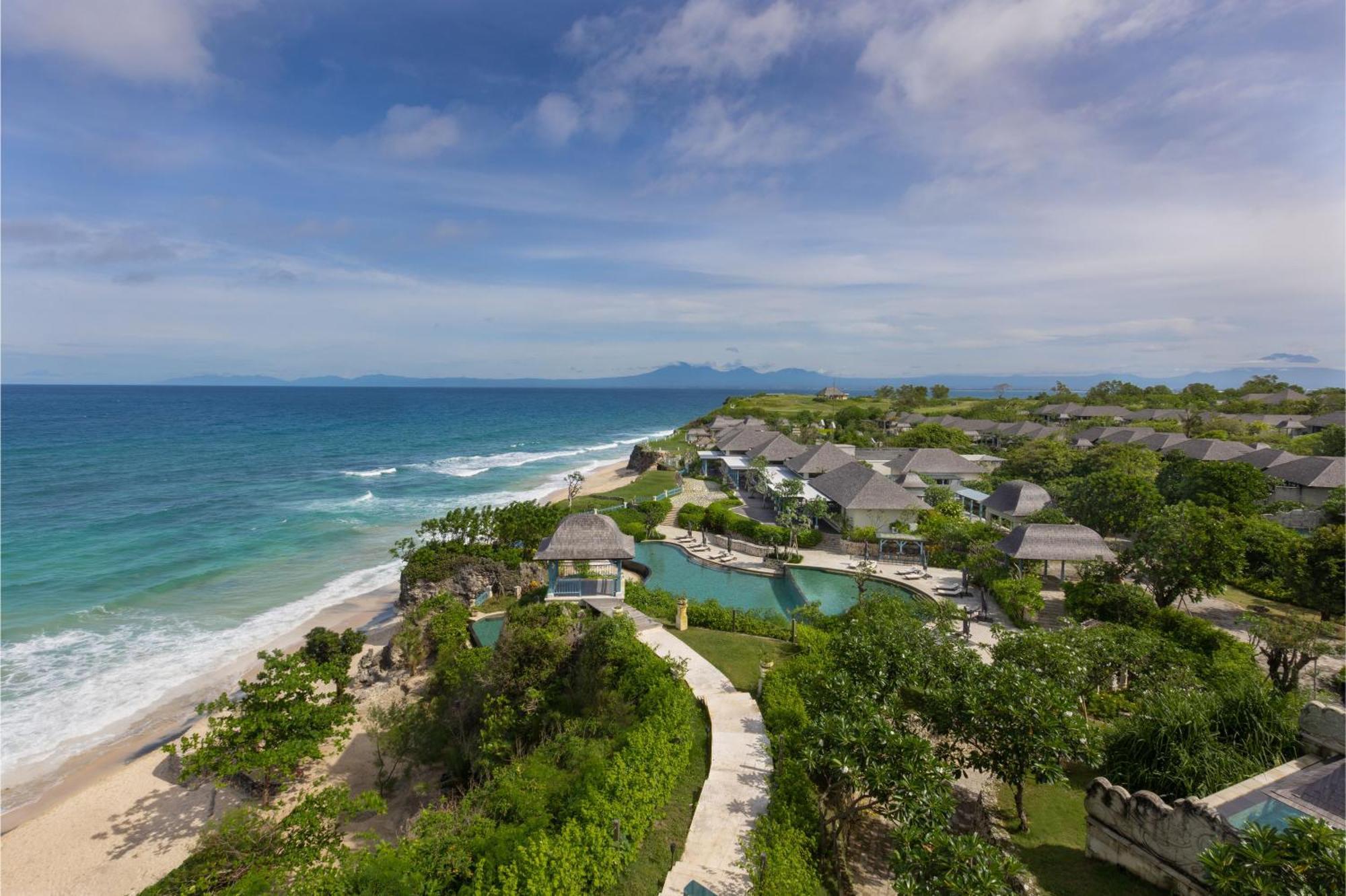 Jumeirah Bali Resor 5*