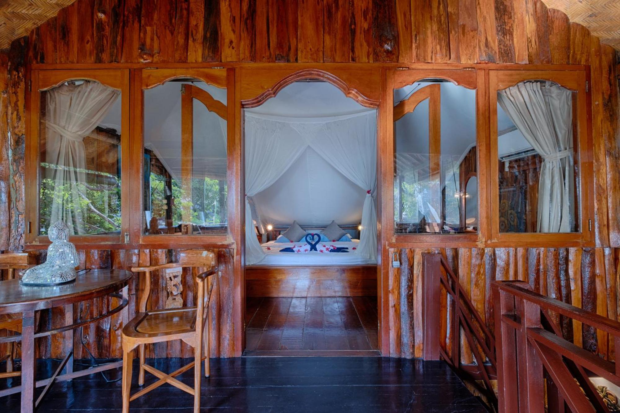 Matahari Resort, Dive &