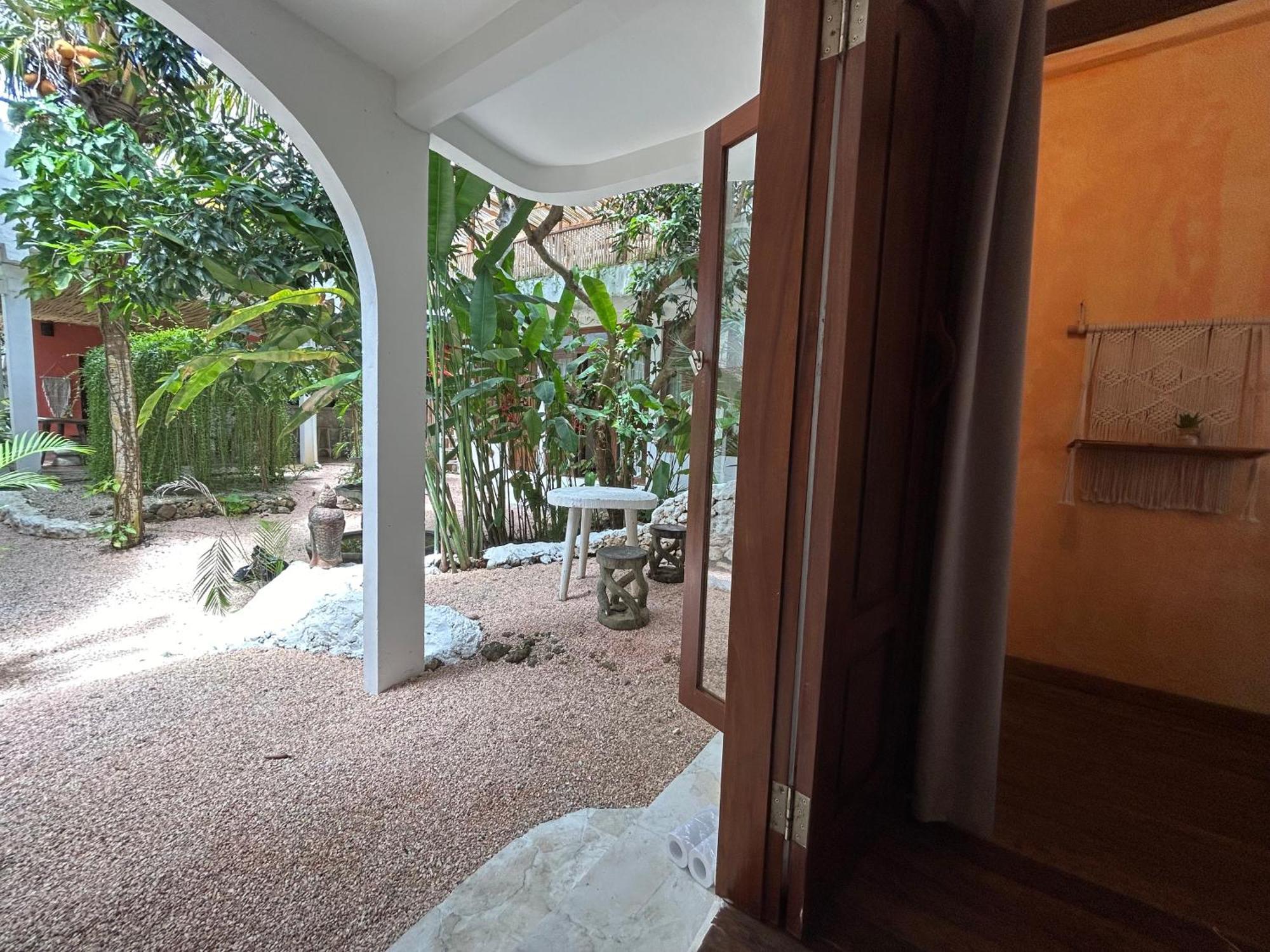 Guest house Sannyas Boutique