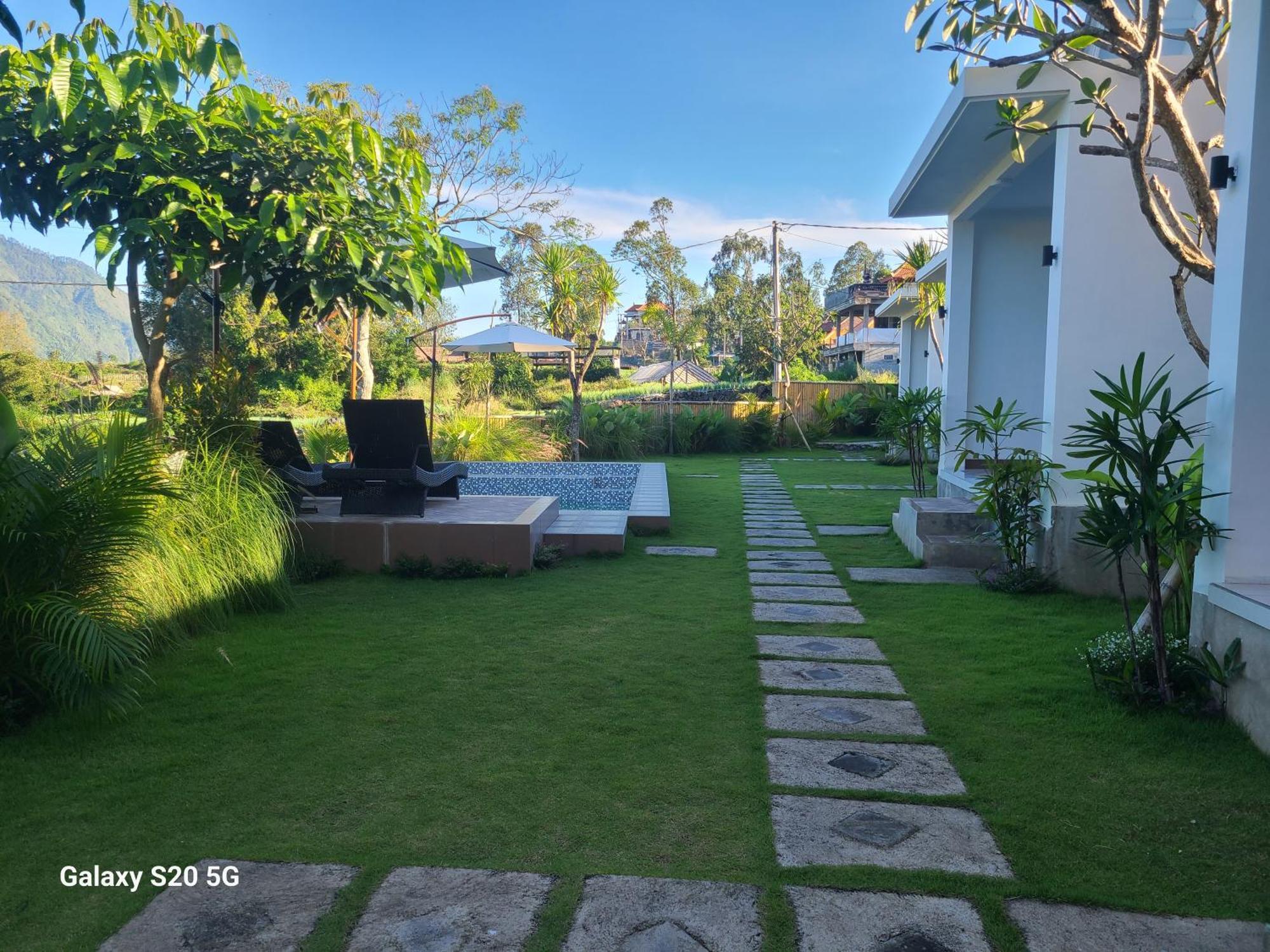Bed & Breakfast Batur View