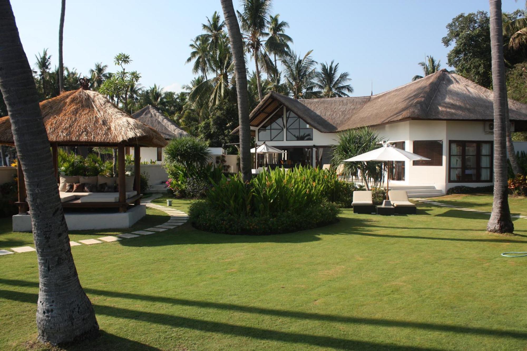 Villa Kembali *