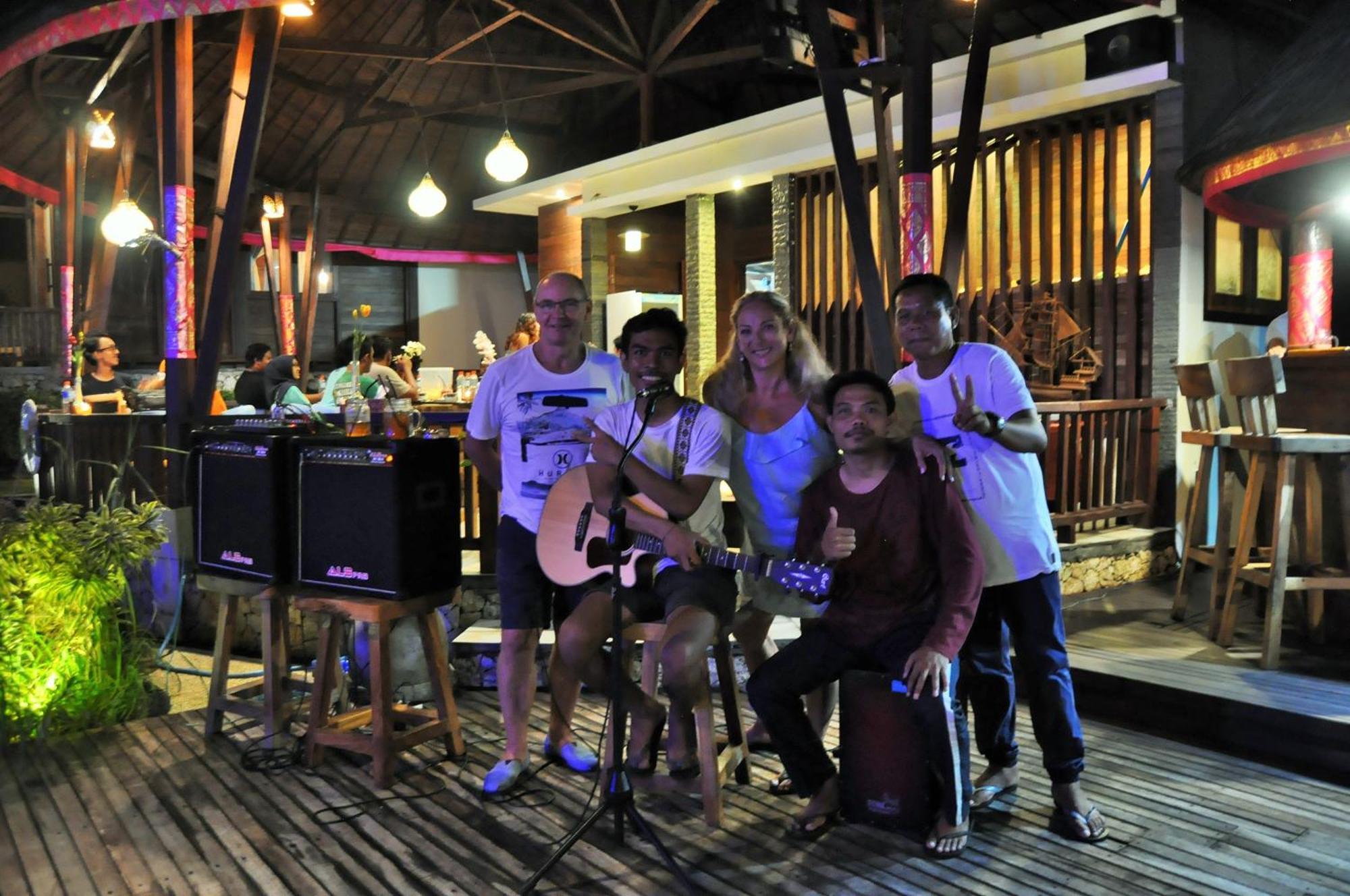 Resort Ocean Terrace And Luxury Batununggul