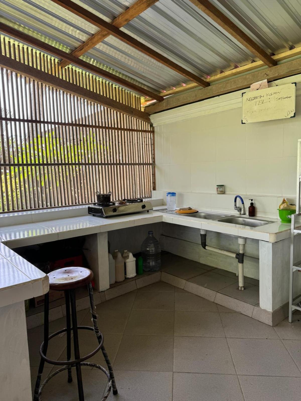Secret Moon House Guest house