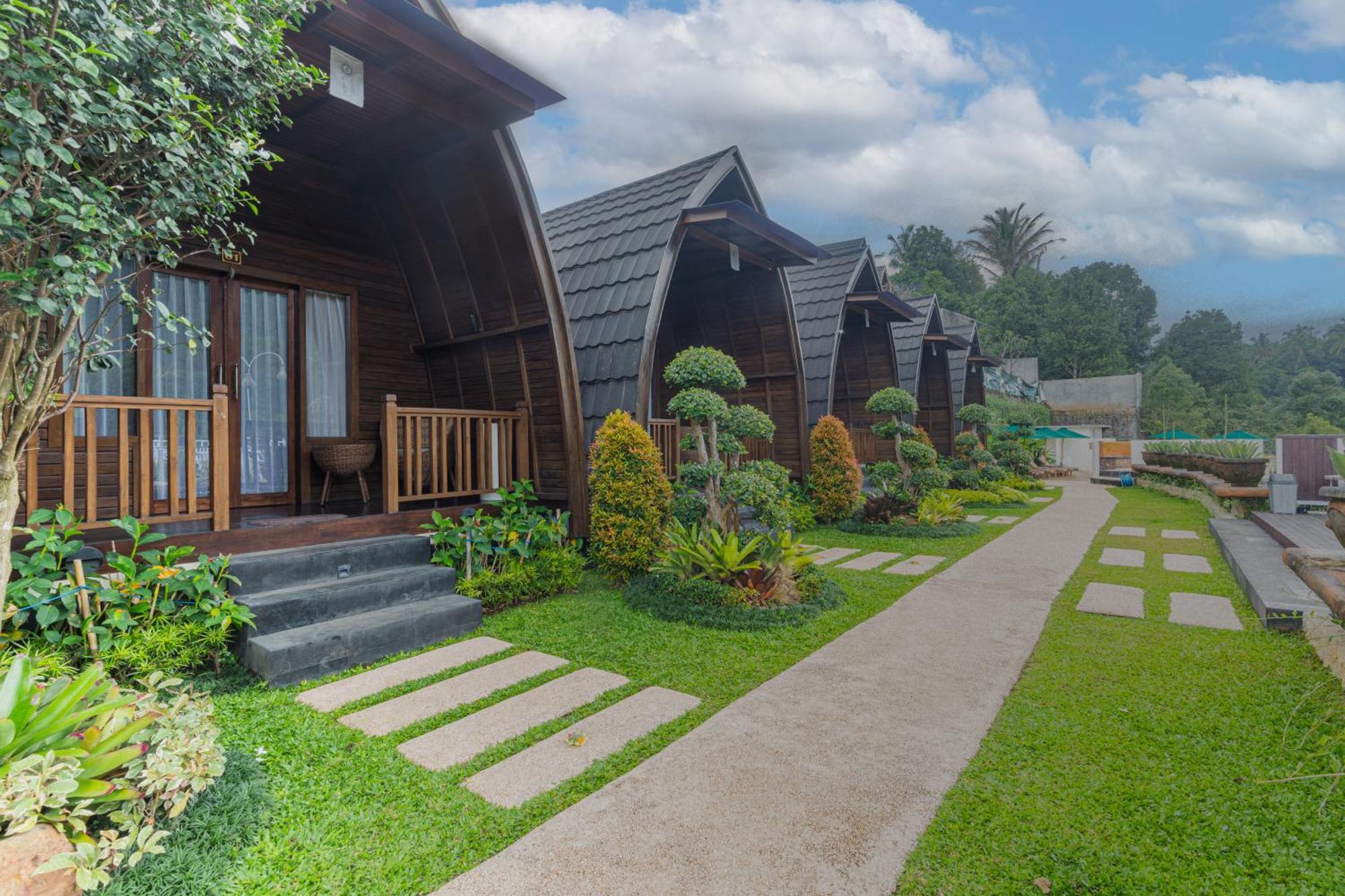 Hotel Munduk Kupang Sekumpul 3*