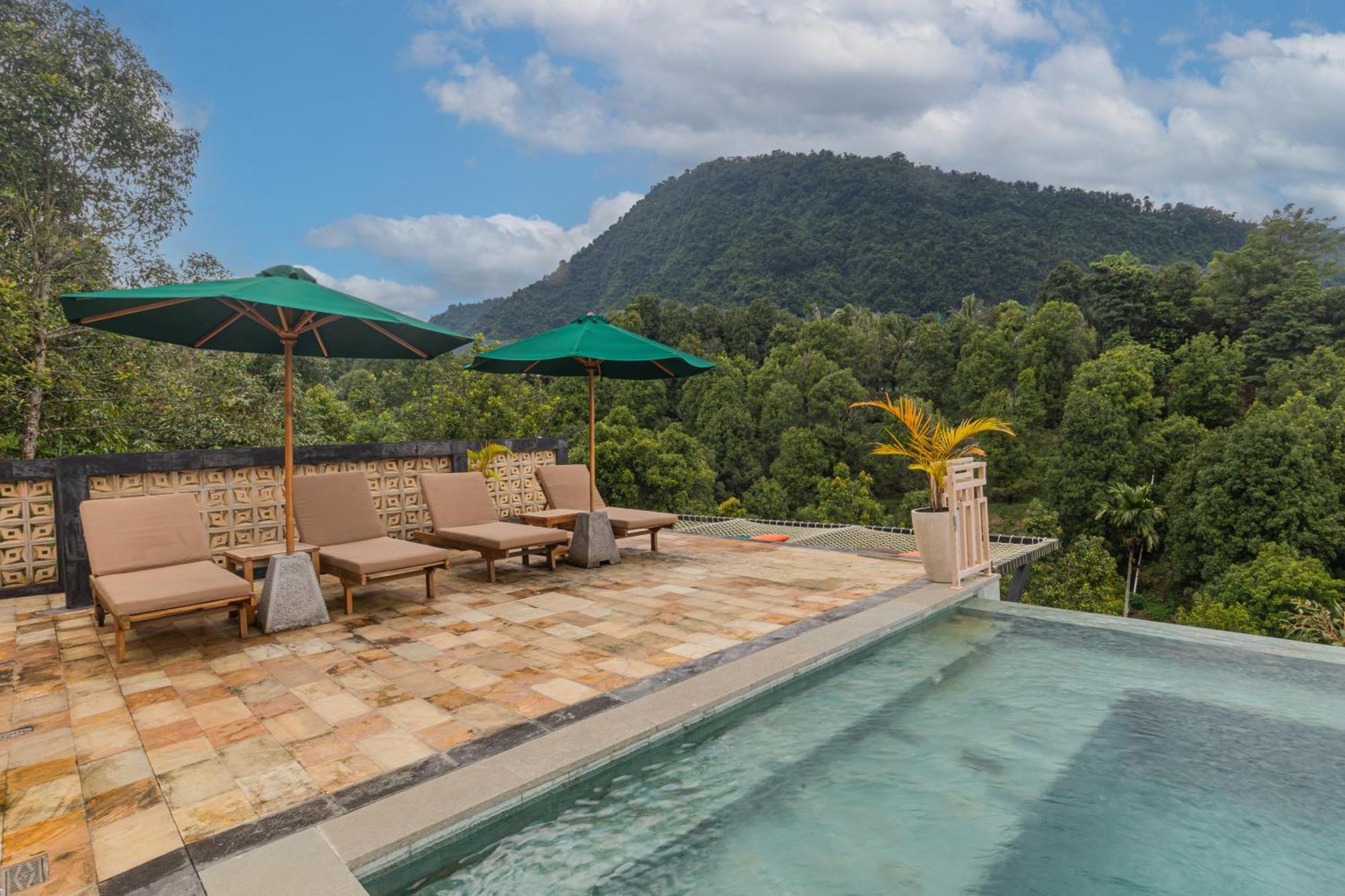Hotel Munduk Kupang Sekumpul Singaraja (Bali)