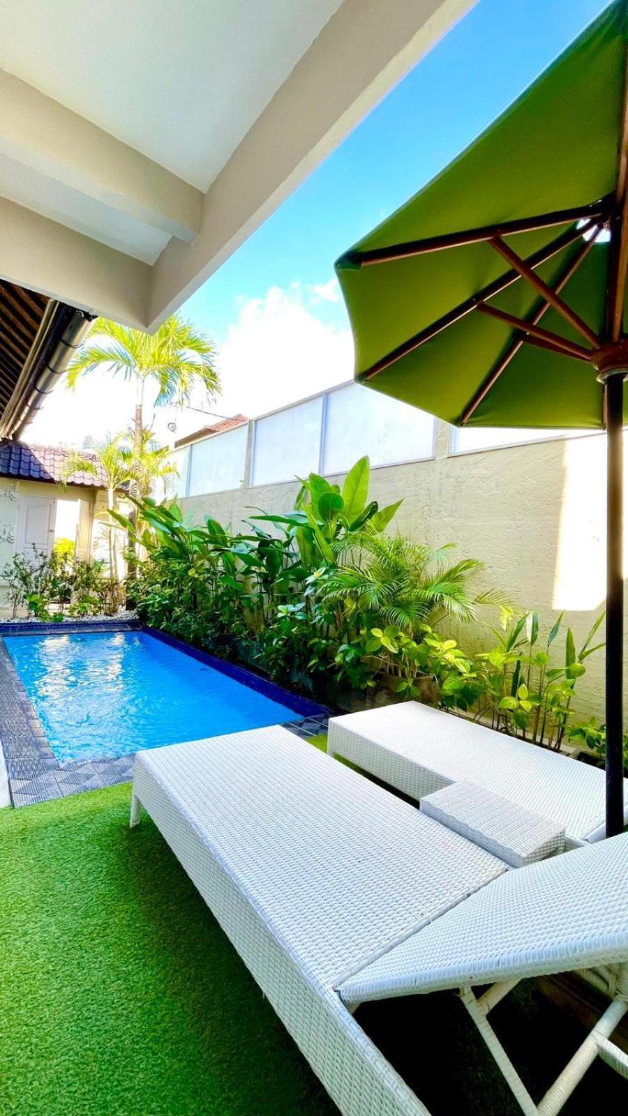 Frangipani Villa Seminyak *