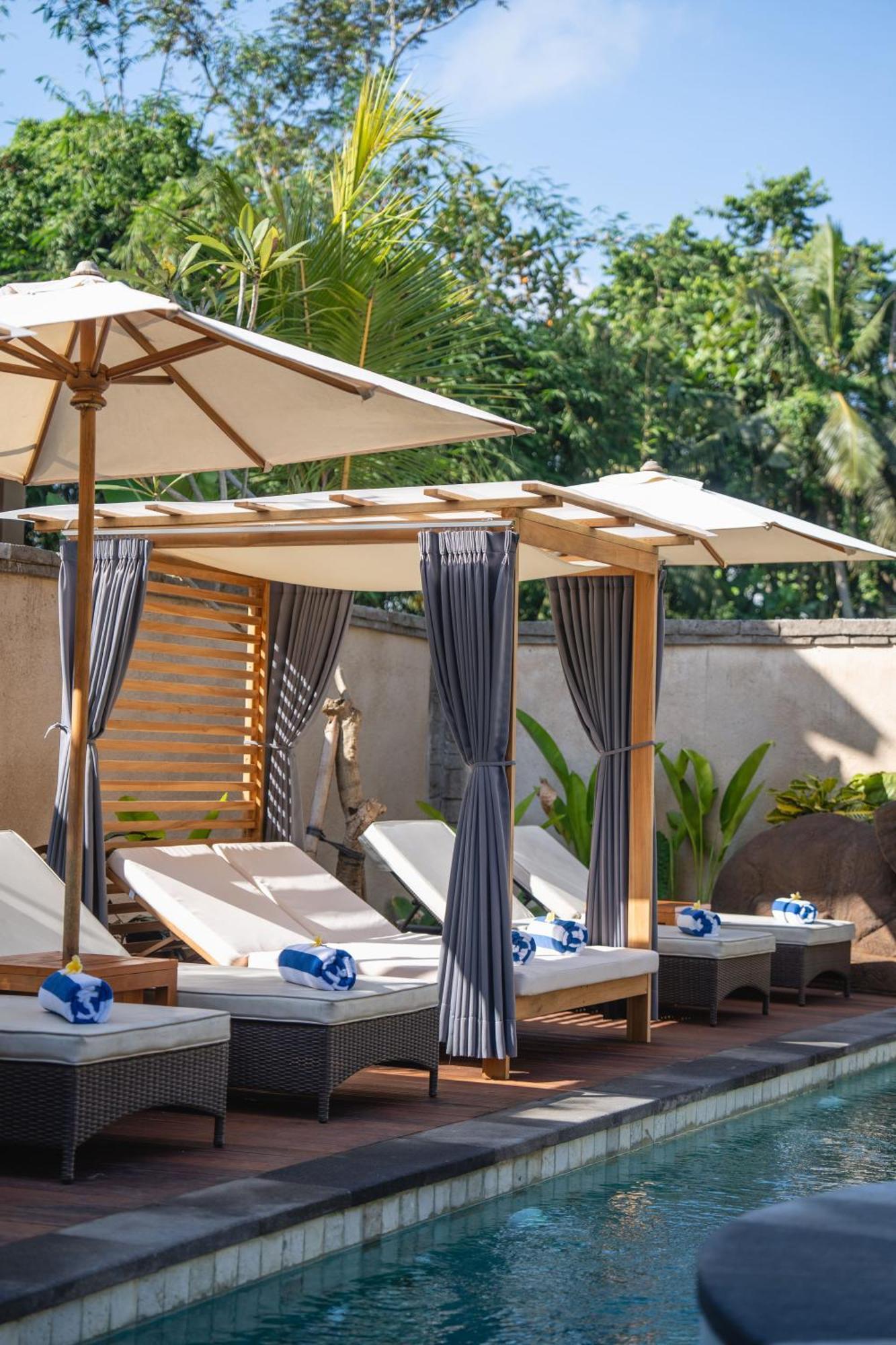 Resort The Compass Rose