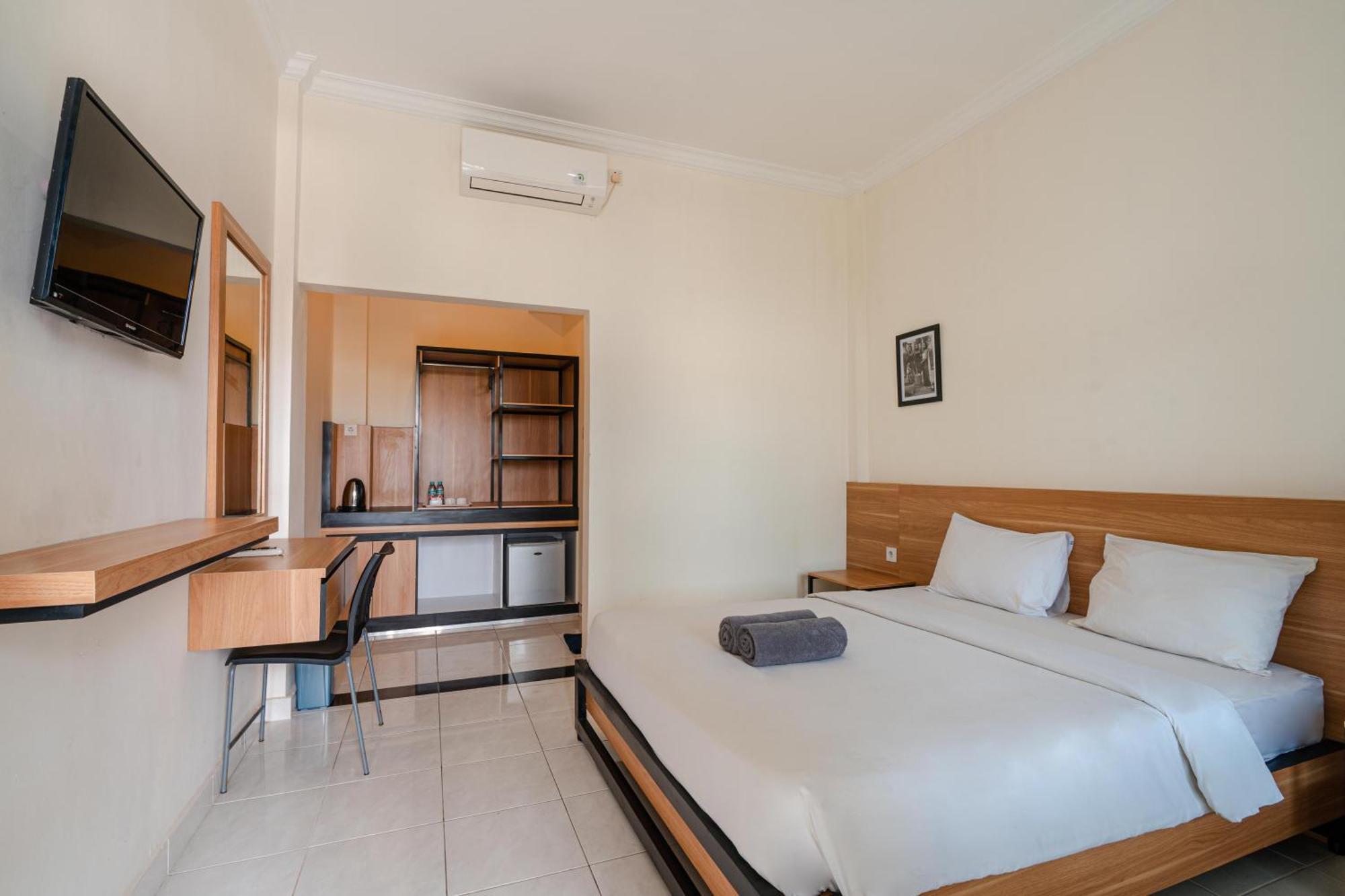 Guest house Anyar