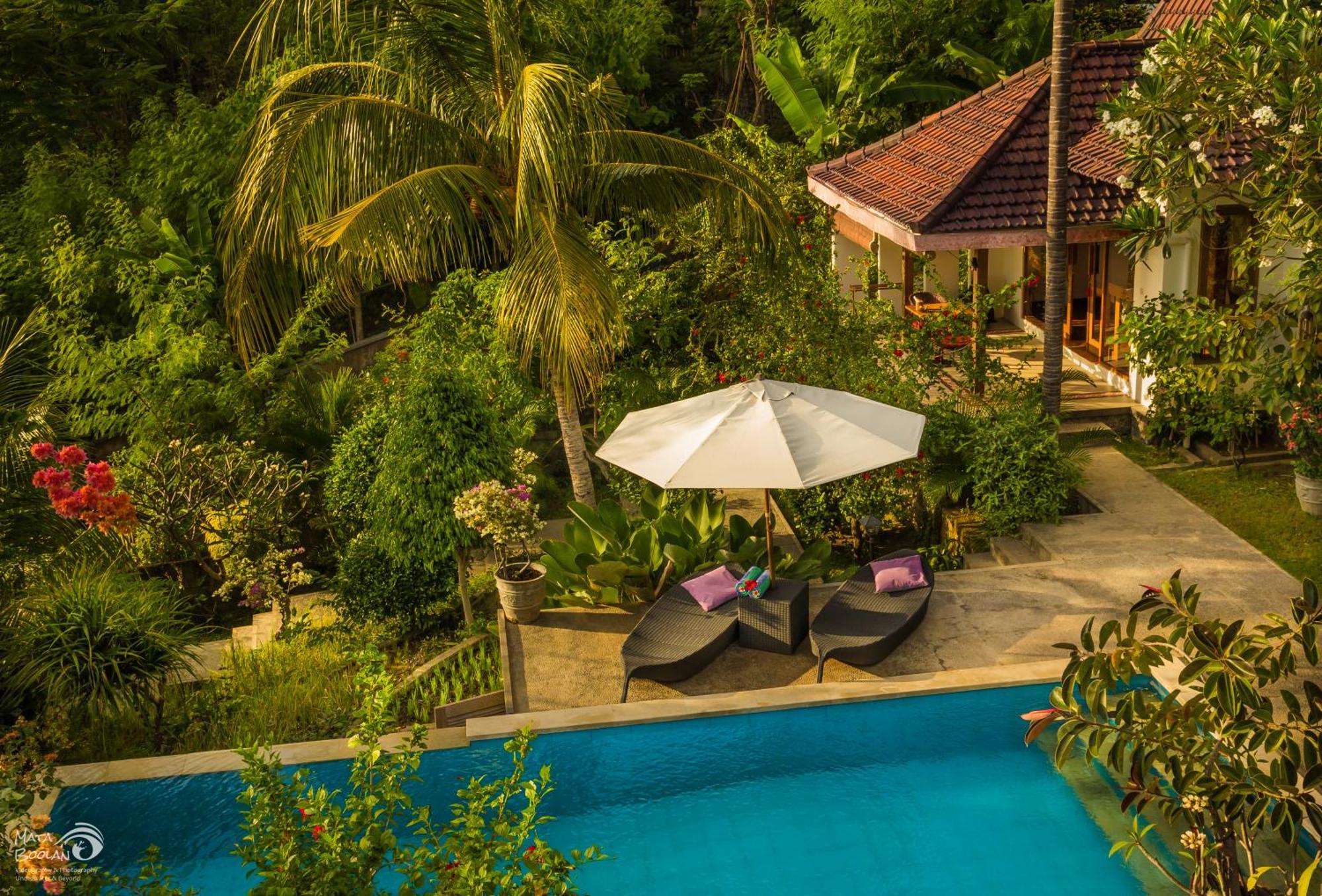 Bali Marina Villa's Taman liburan 4*