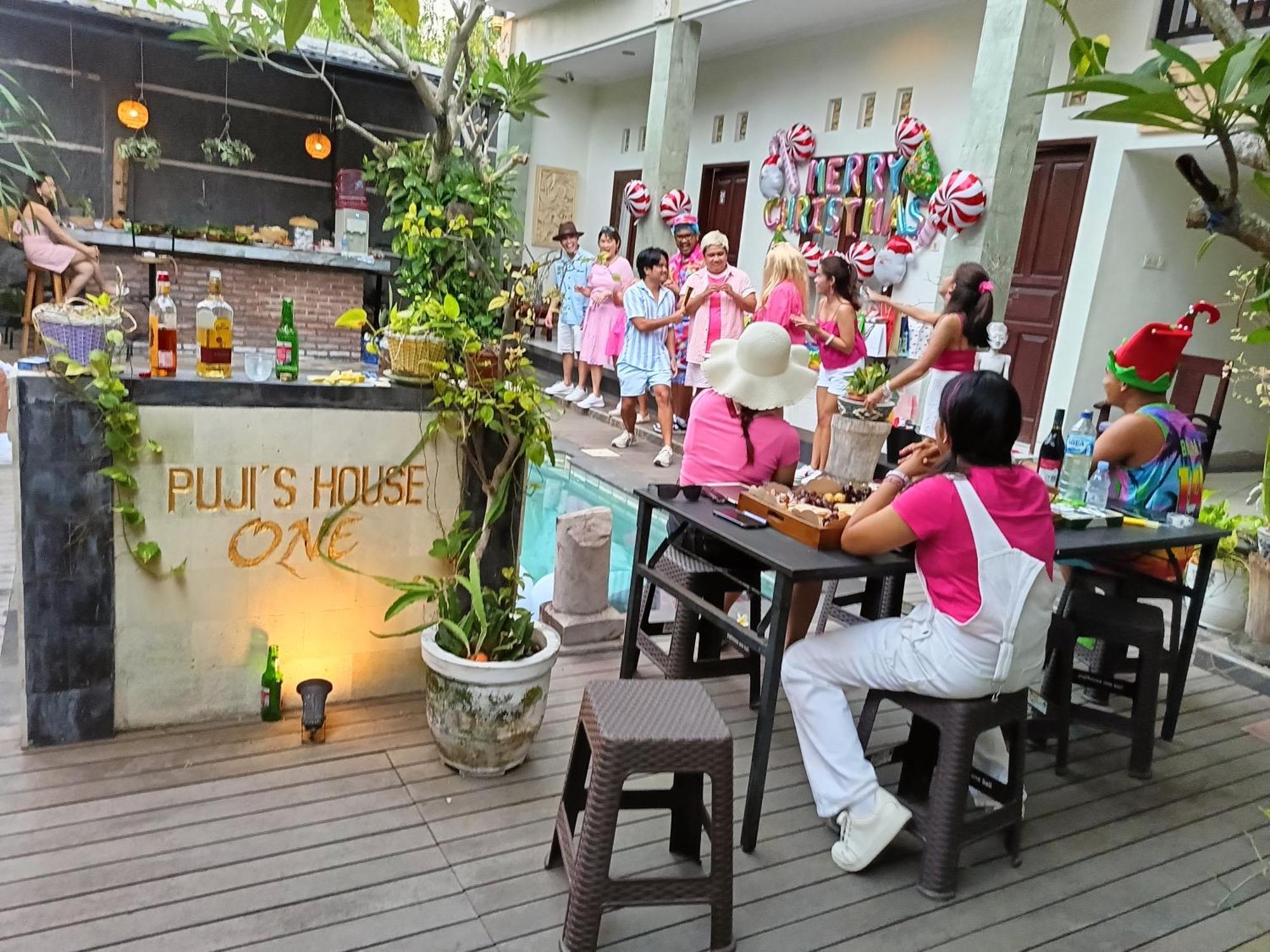 Homestay Pujihouse One