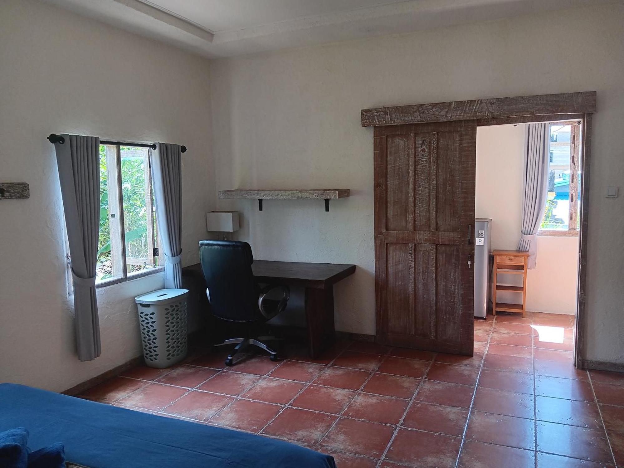 Mango 5 Hotel