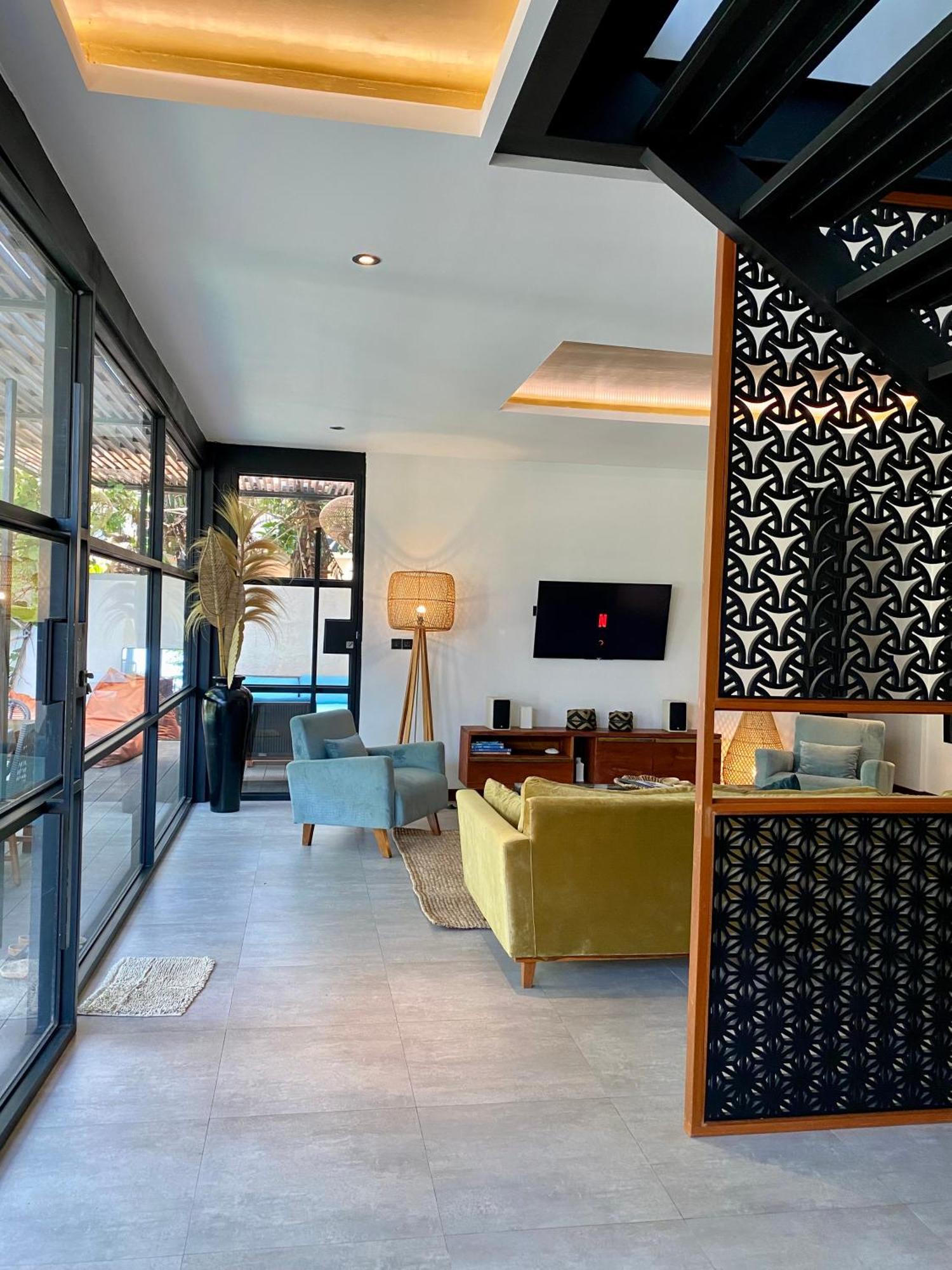 Karmagali Suites Adults Only & Private Pool Family Villas Hotel Sanur (Bali)
