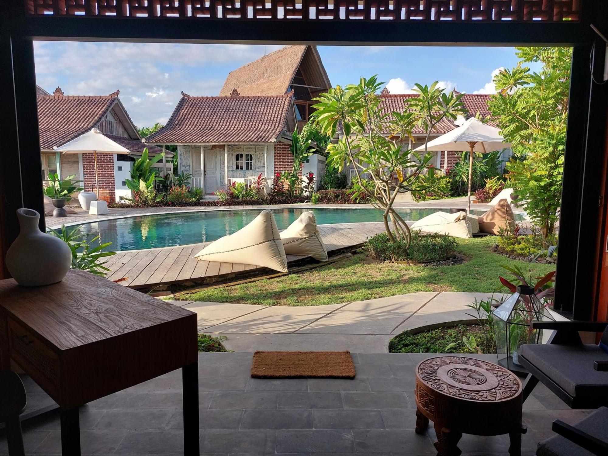 Spaces Bali Unique Boutique