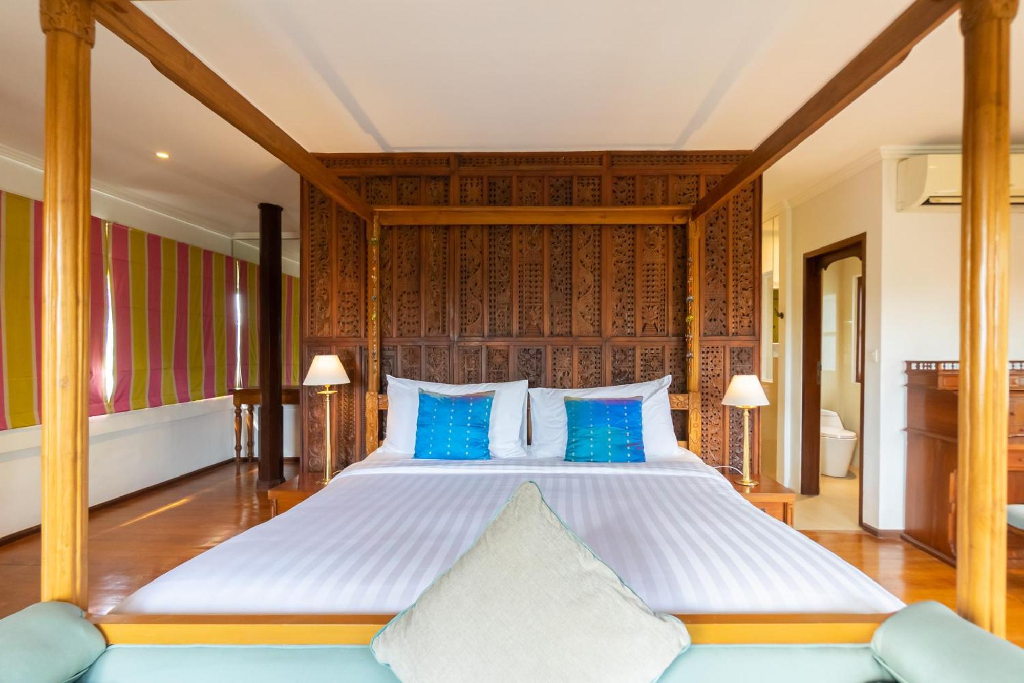 Four On Drupadi * Seminyak (Bali)