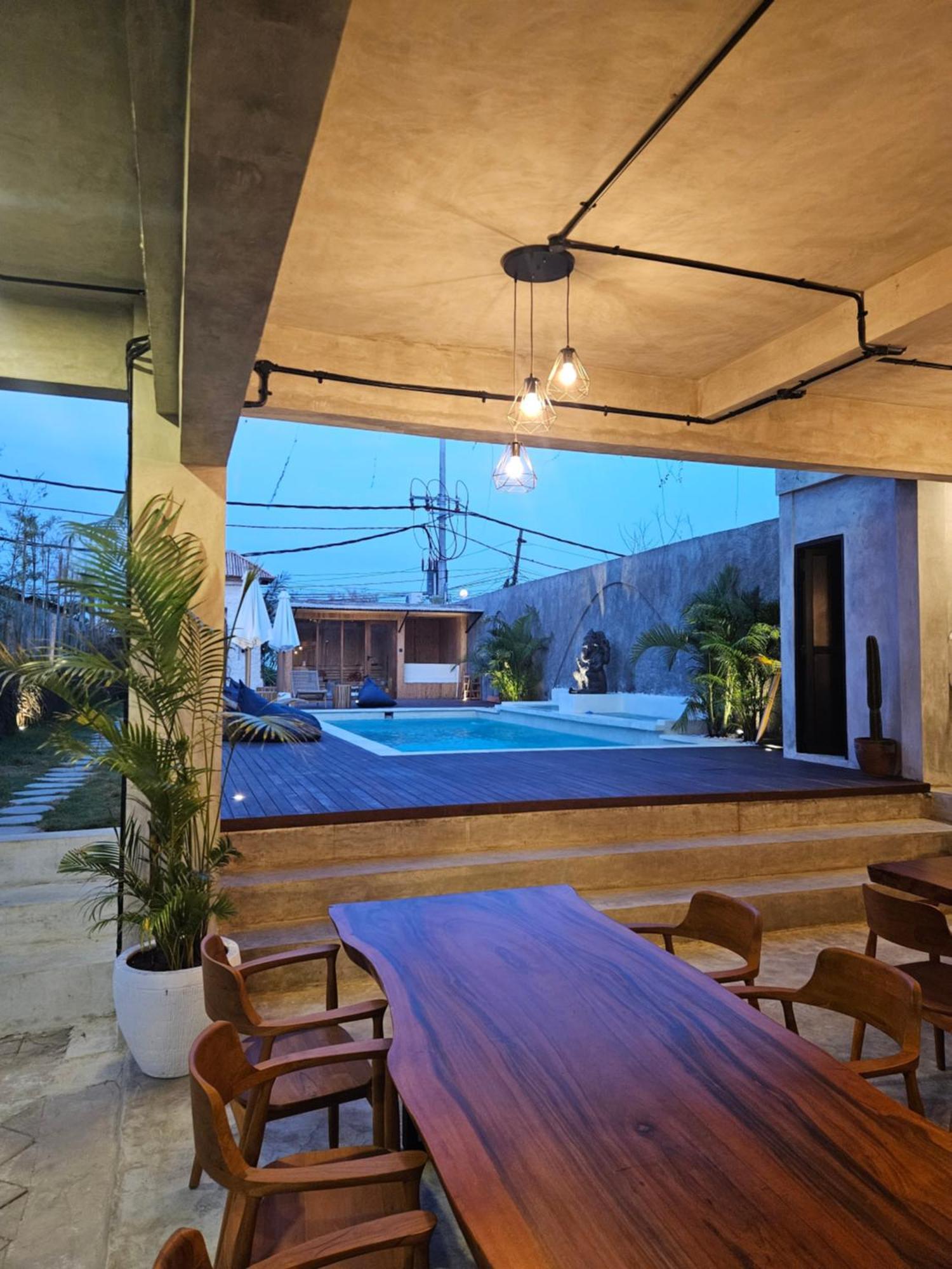 Salty Prana Retreat Center Guest house Uluwatu (Bali)