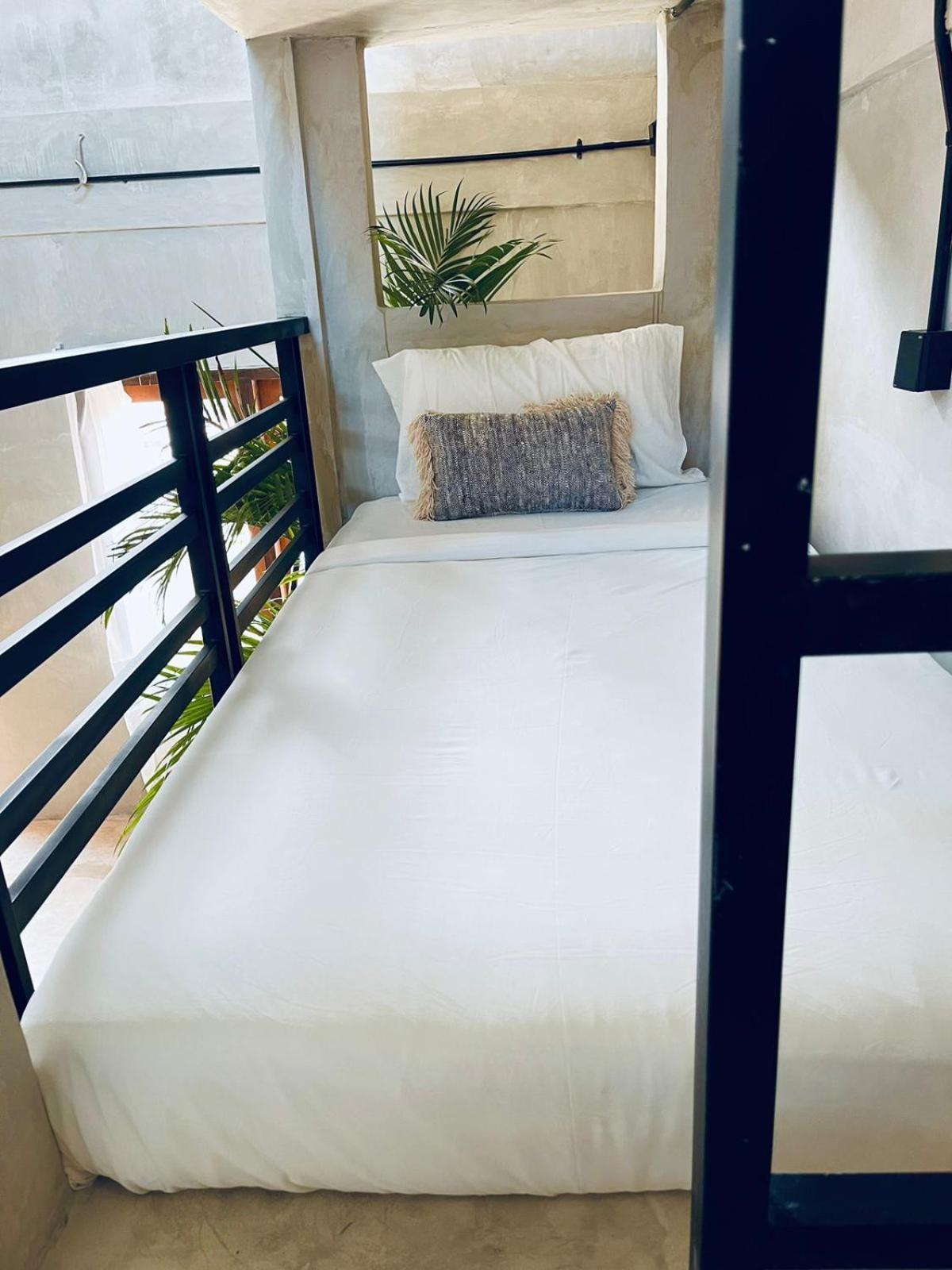 Salty Prana Retreat Center Guest house