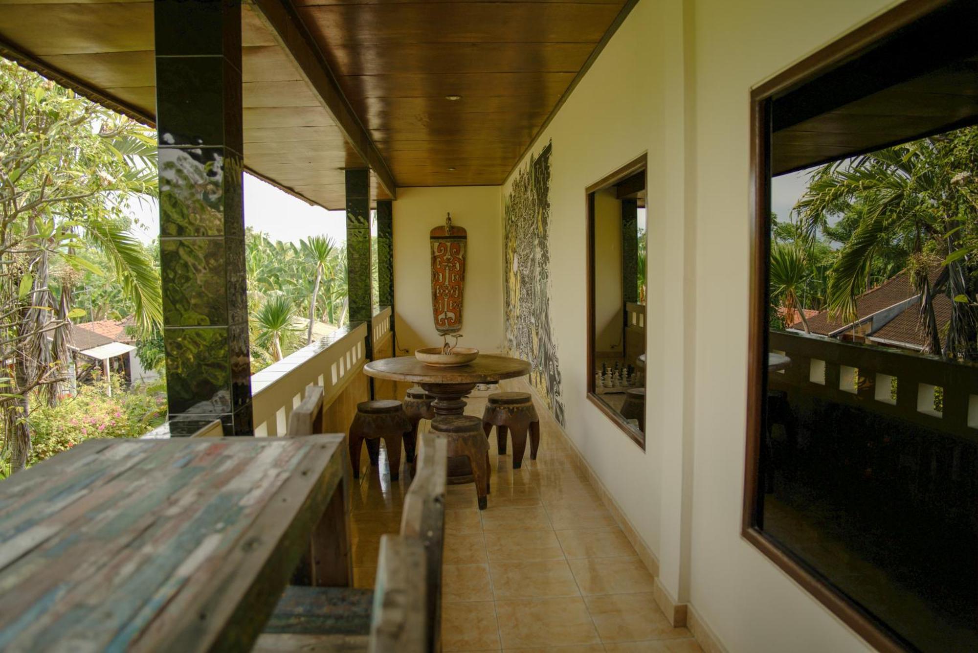 Sha San Gar Banjar (Bali)