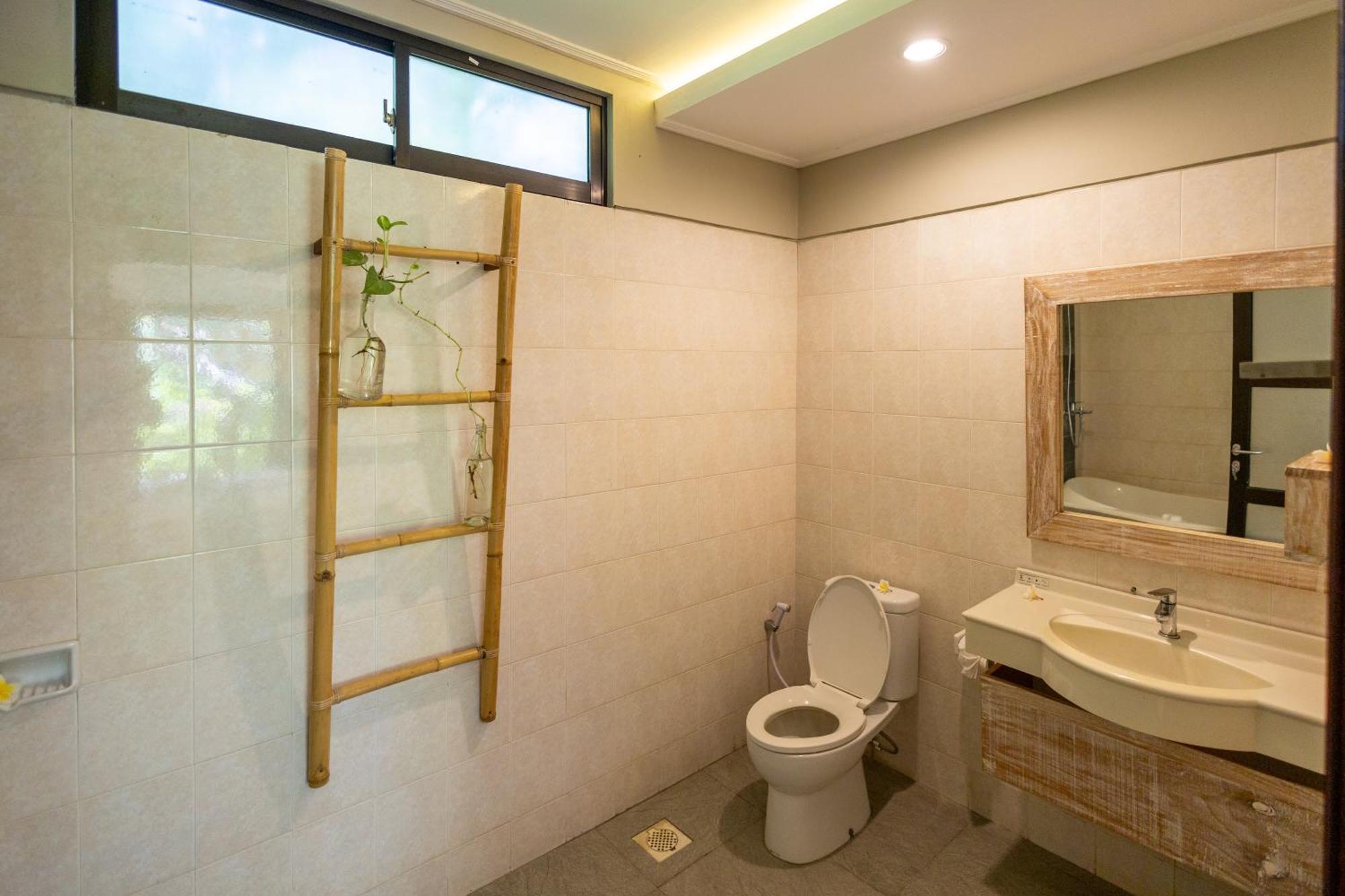 Guest house Sunshine Amed (Bali)