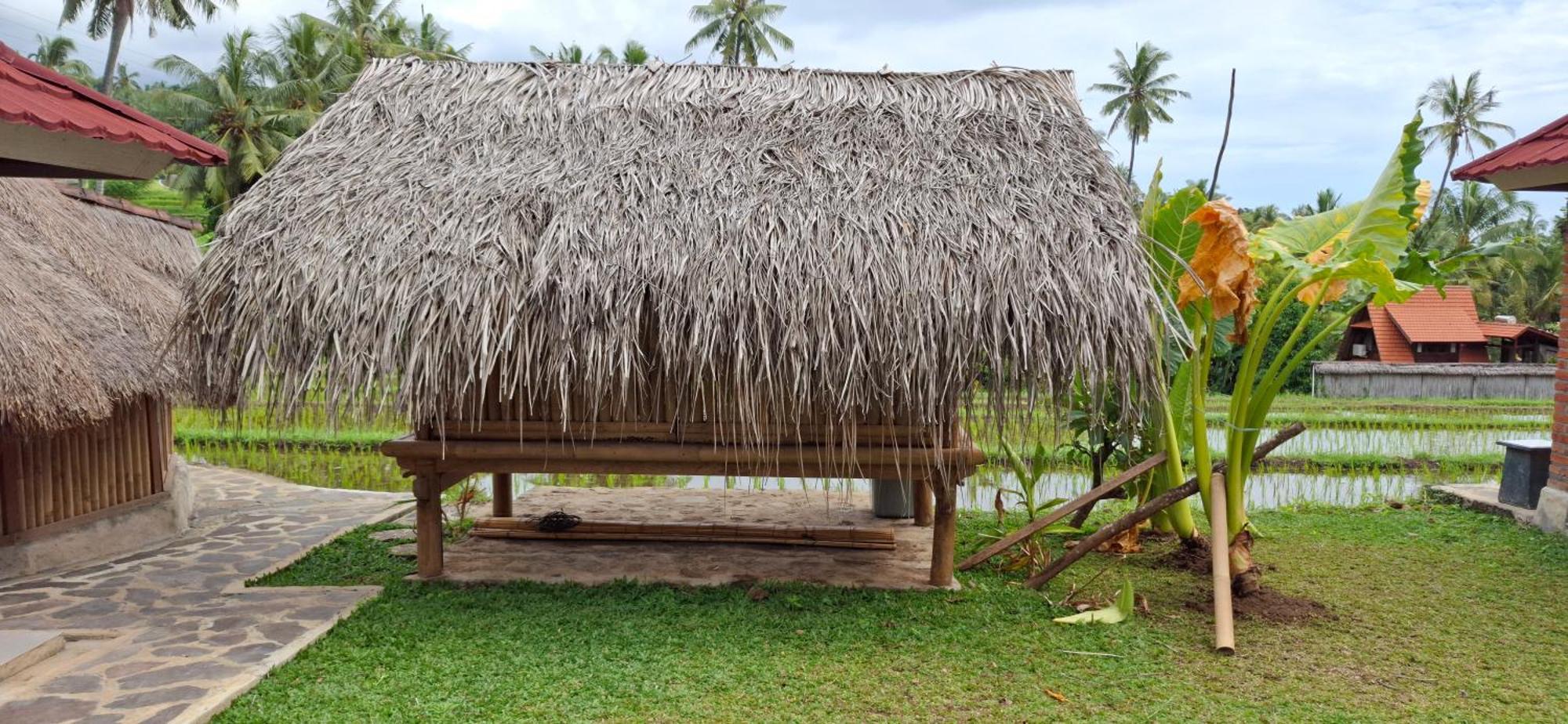 bahay-panuluyan Uma Nirmala Aling-aling *