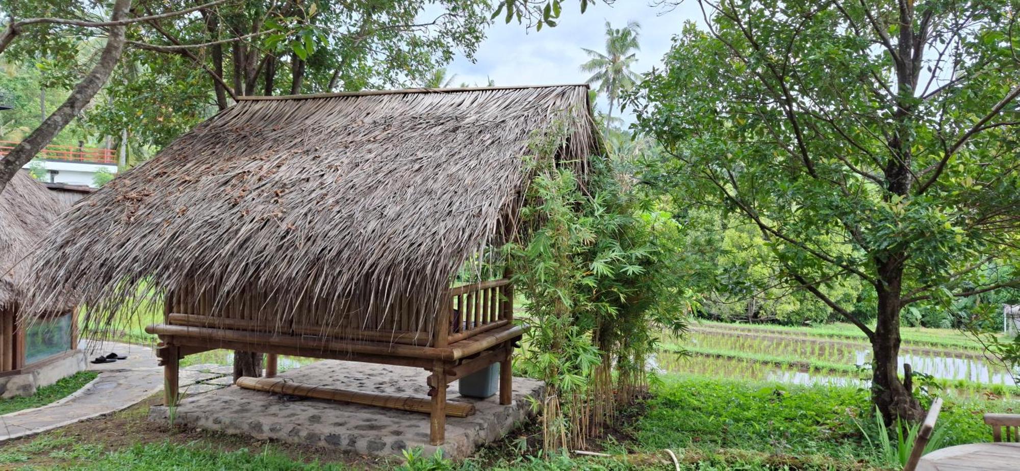 bahay-panuluyan Uma Nirmala Aling-aling *