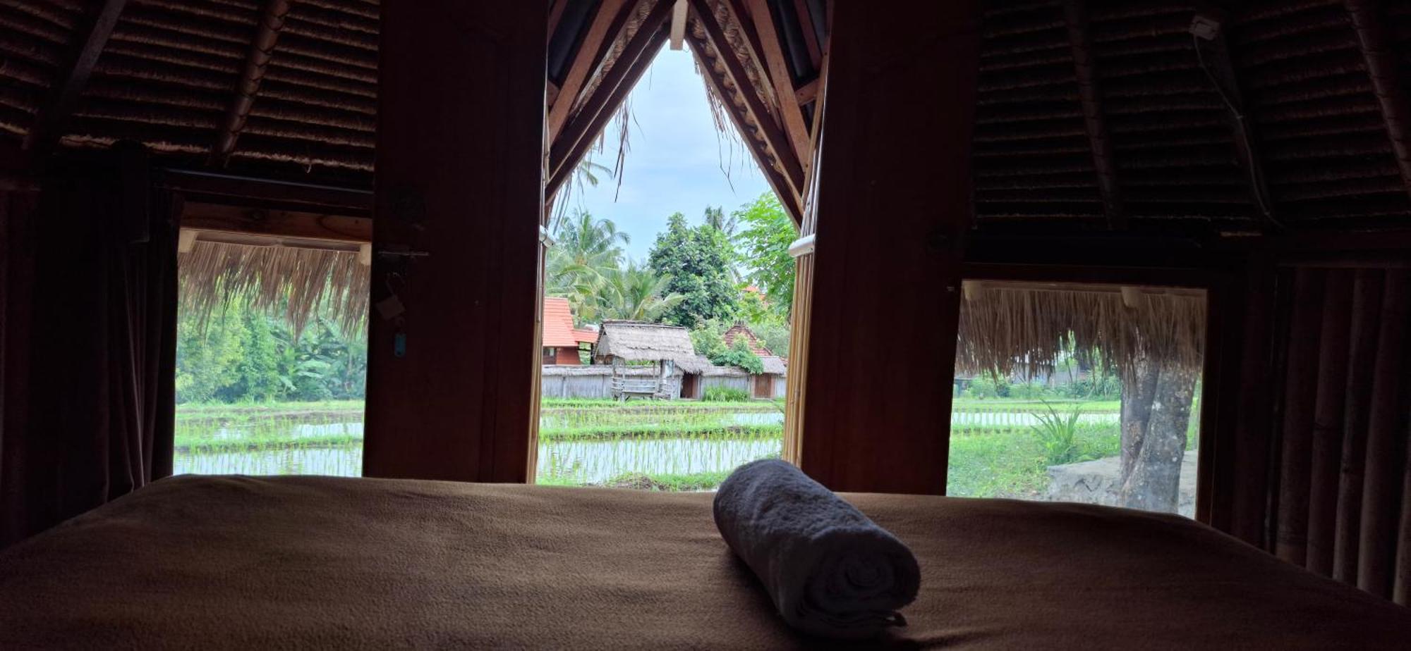 bahay-panuluyan Uma Nirmala Aling-aling