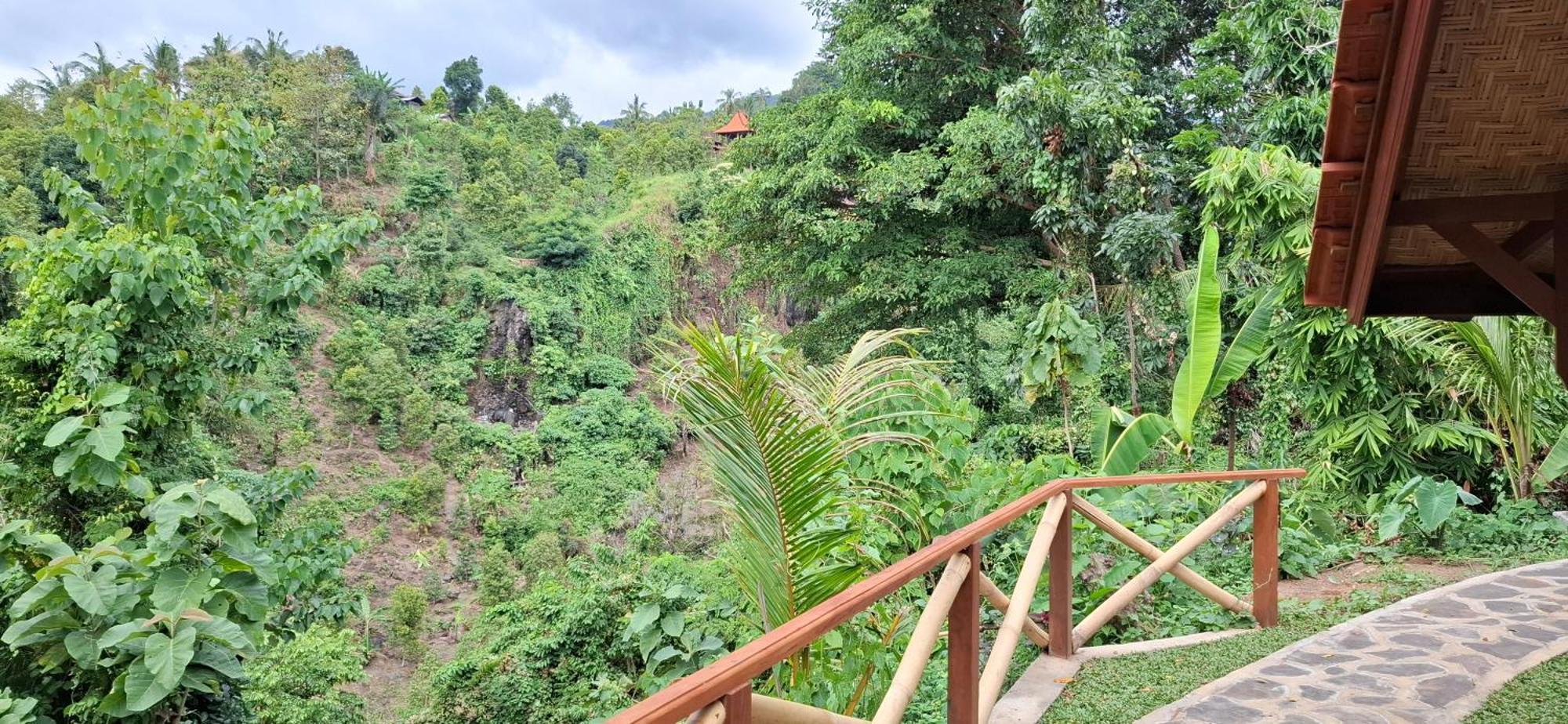 Uma Nirmala Aling-aling bahay-panuluyan