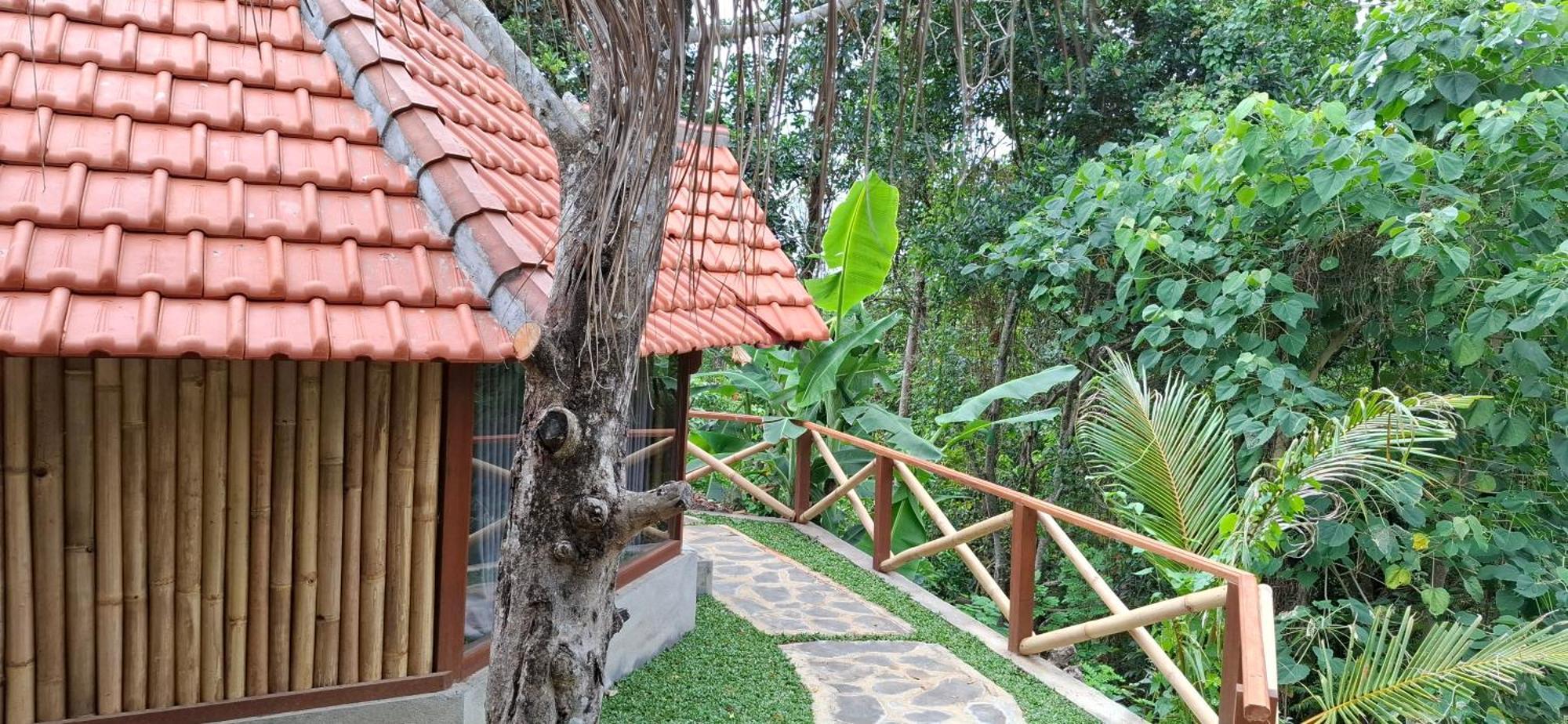 Uma Nirmala Aling-aling bahay-panuluyan *