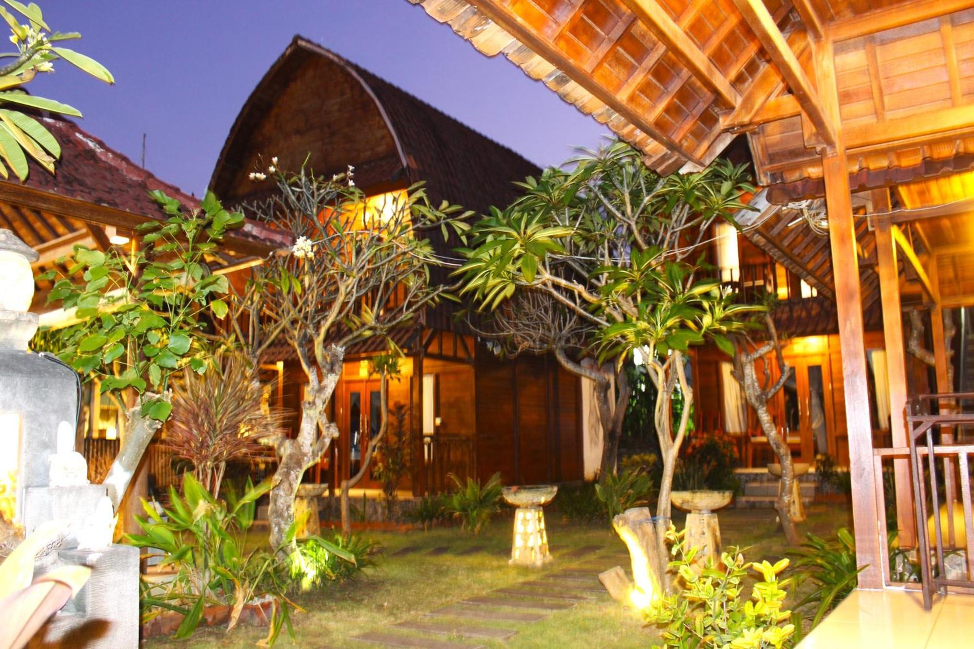 Holiday park Boga Segara And Resto 3*