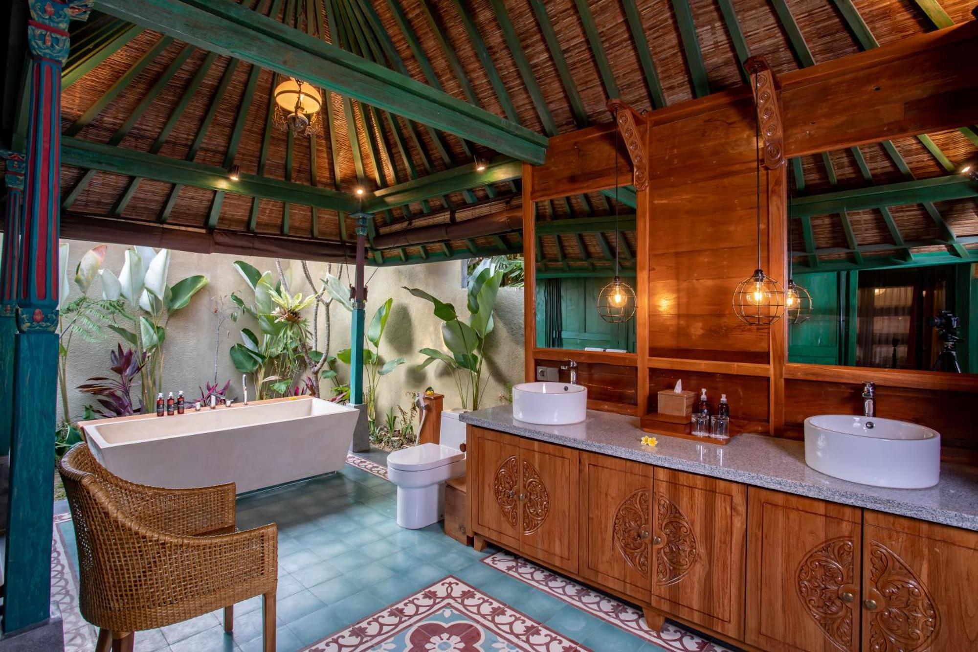 Hotel Arya Arkananta Resort&spa
