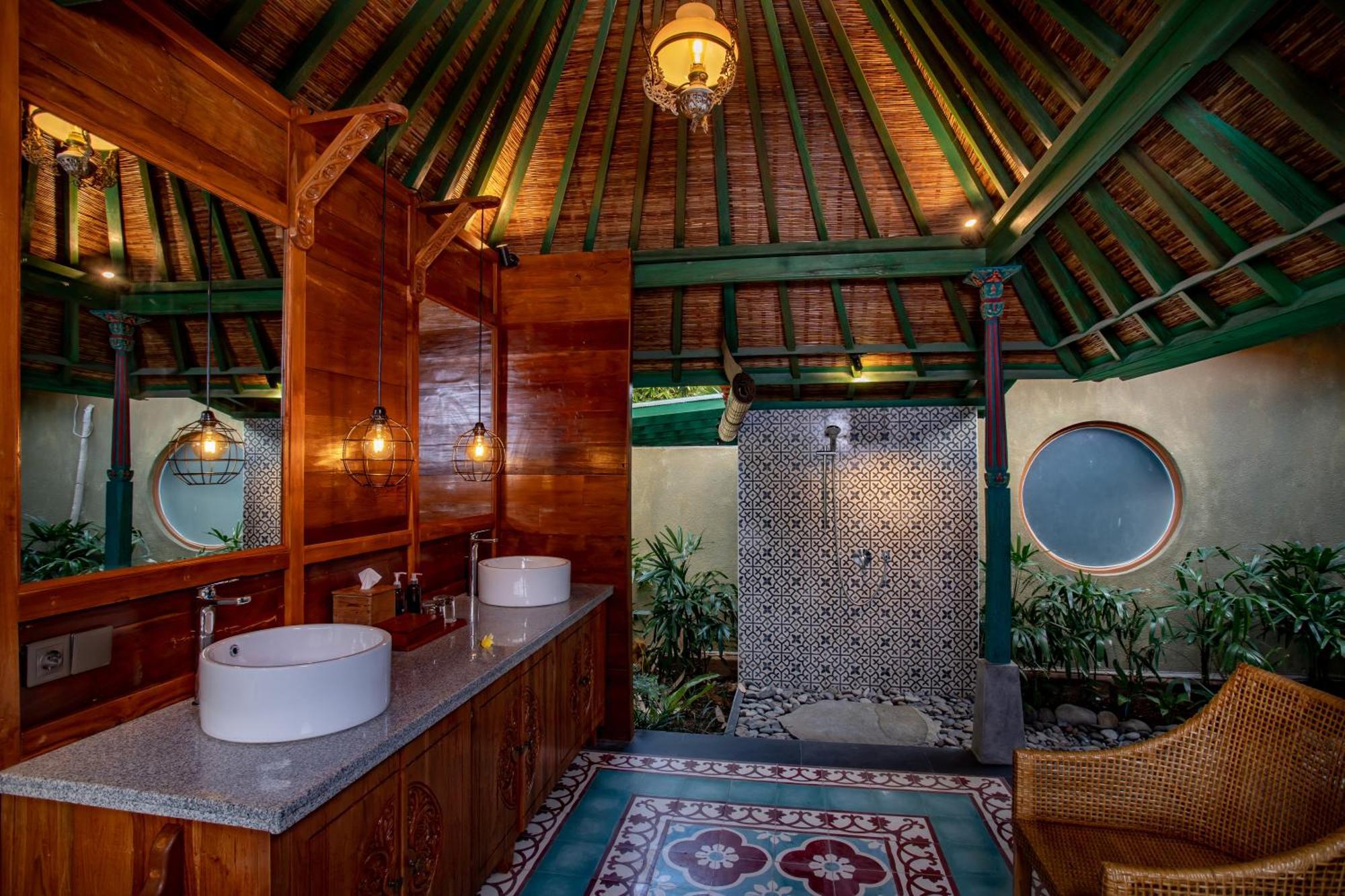 Hotel Arya Arkananta Resort&spa 4*