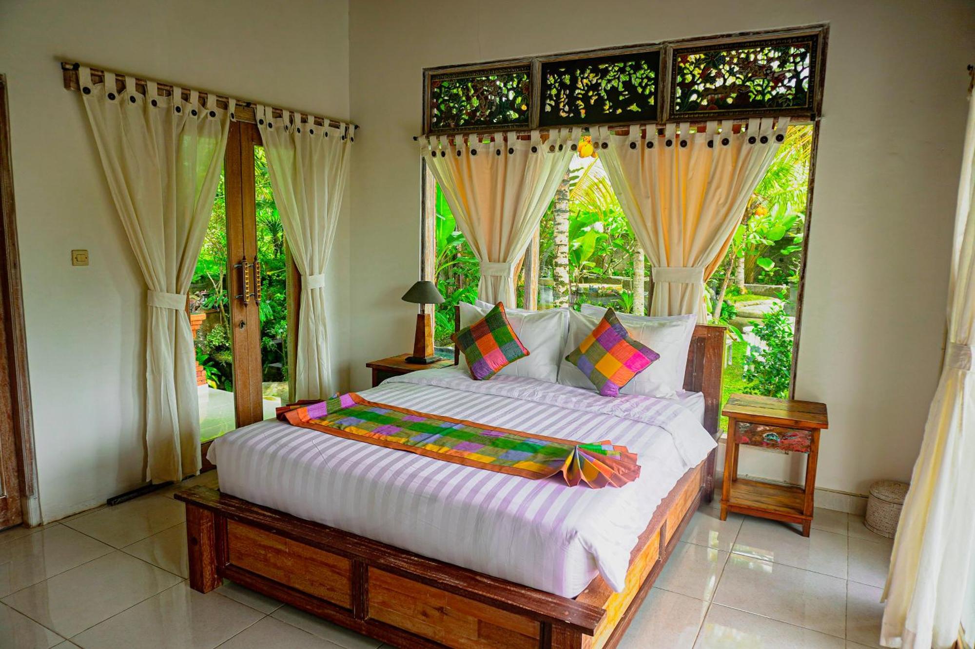 Kresna Asih House *