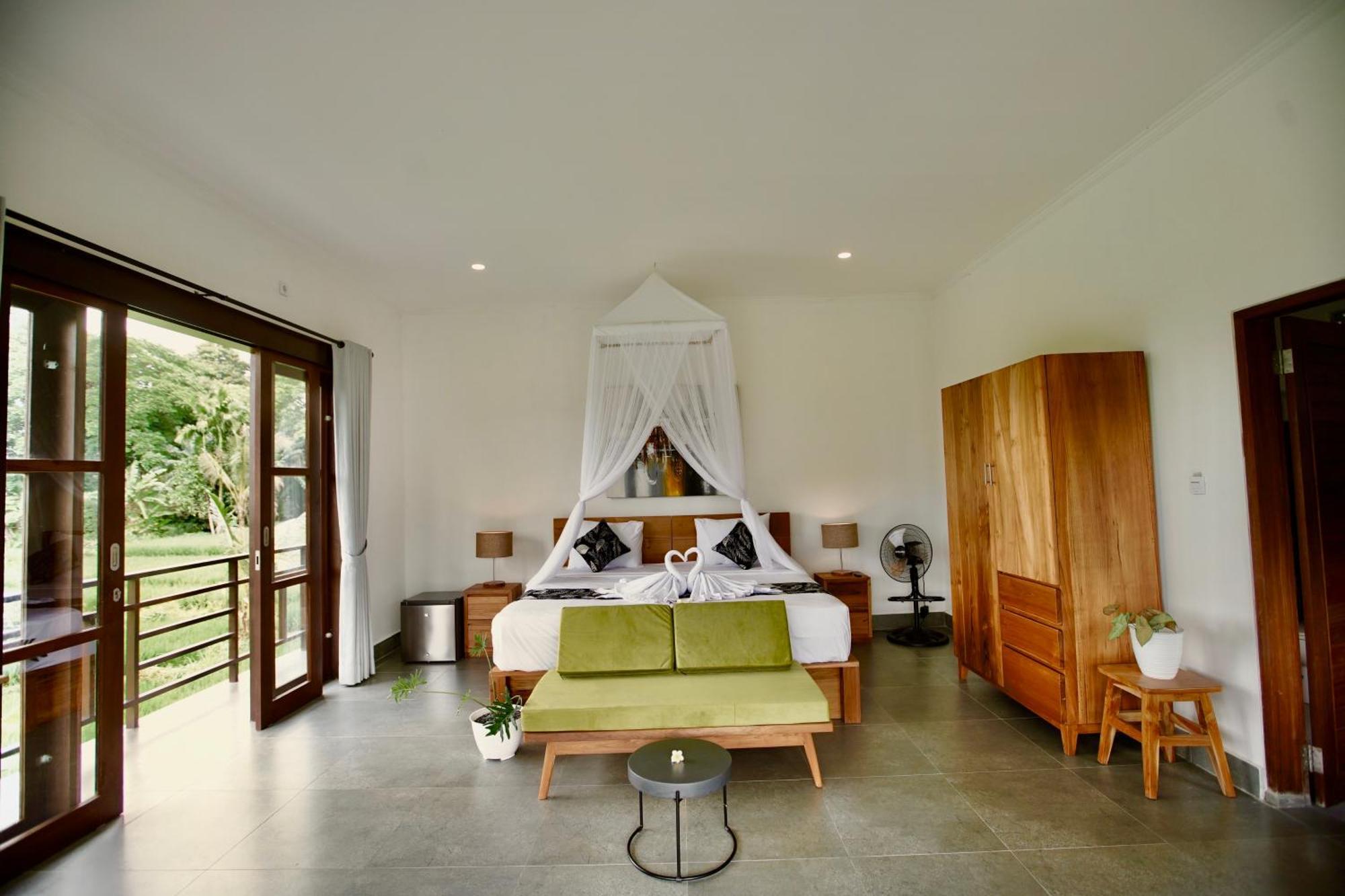 Ume Dukuh Sidemen Lodge