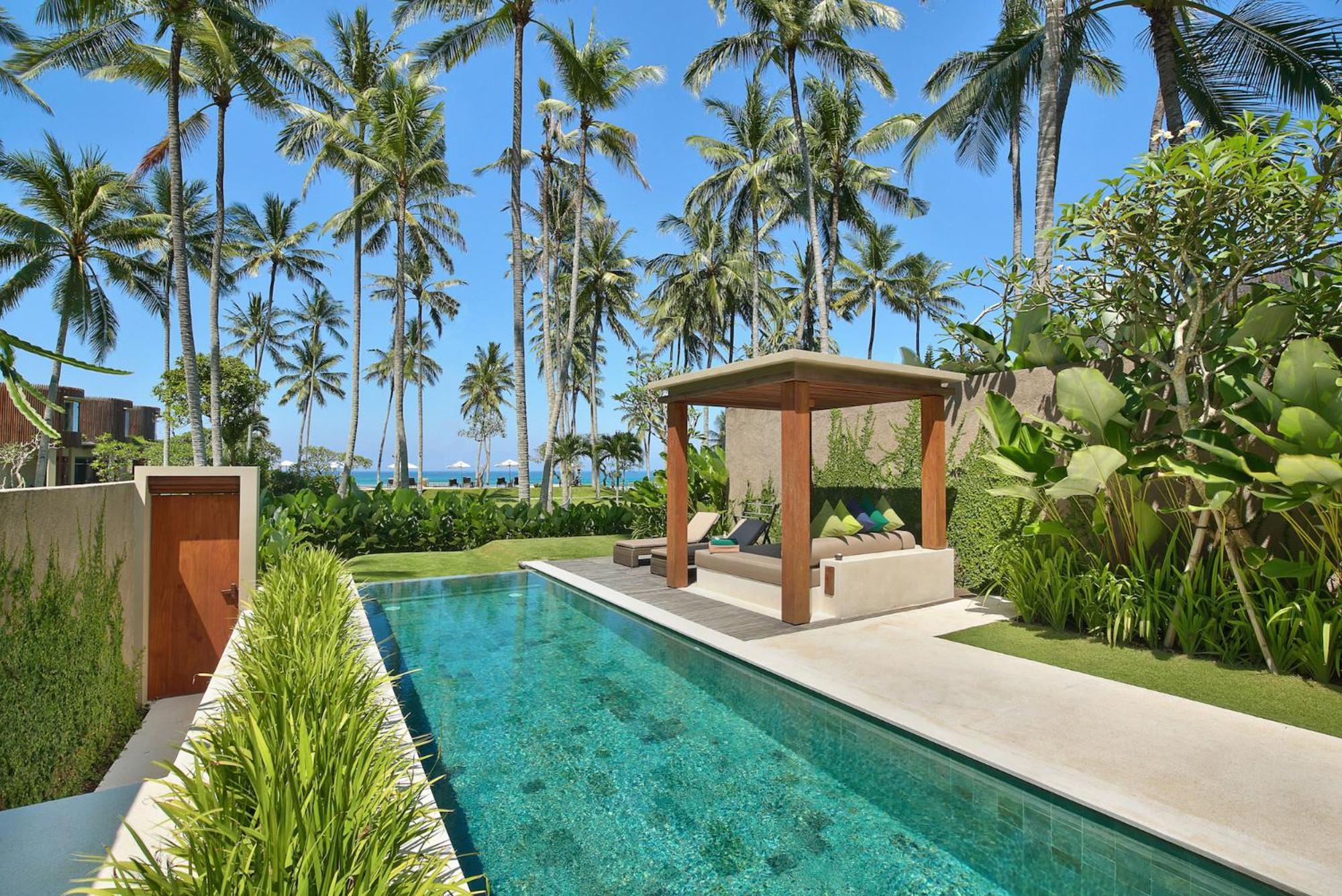 Resor Candi & 4*