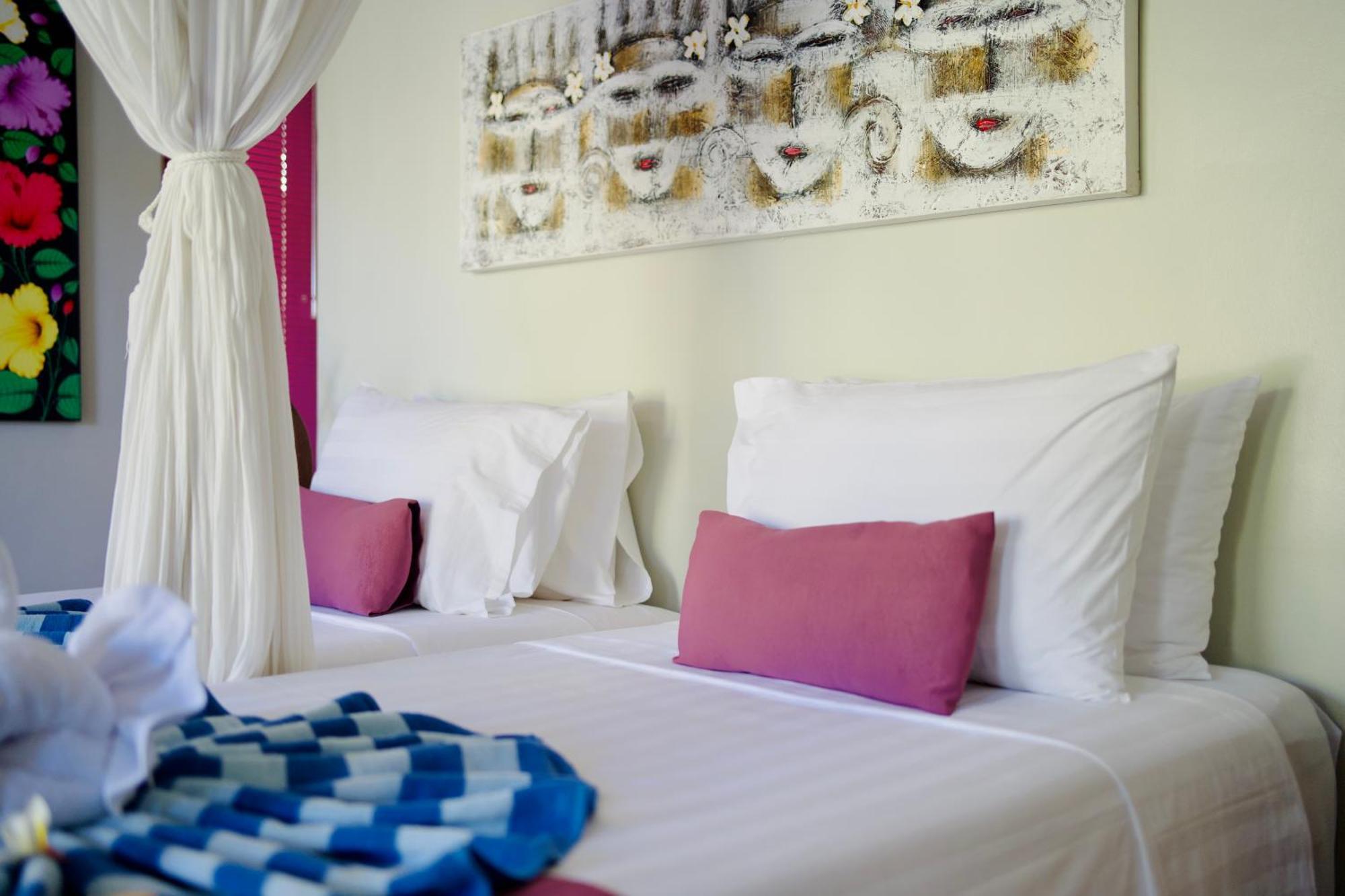 Holiday park Poinciana 3*