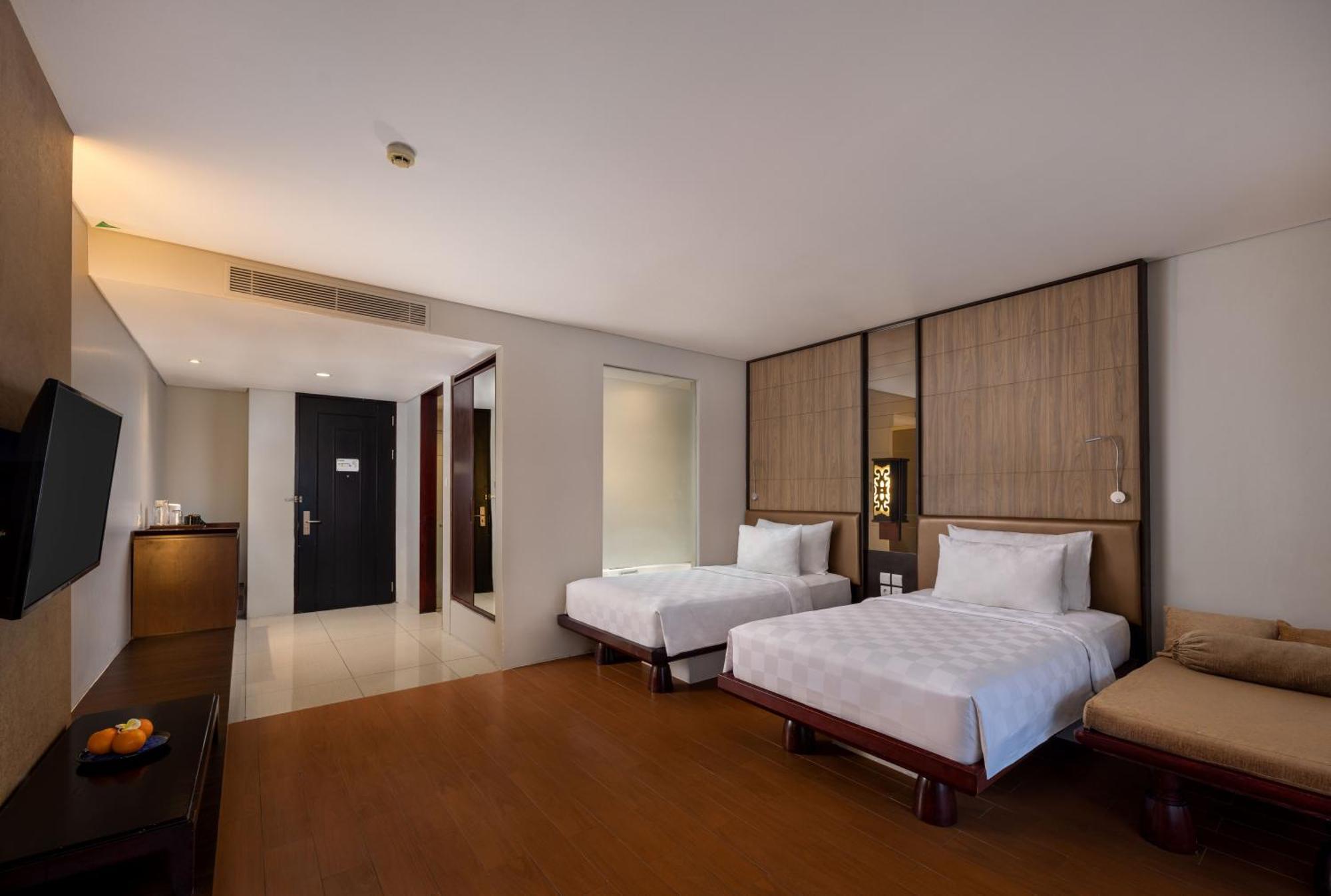 Resor Swiss-belresort Watu Jimbar