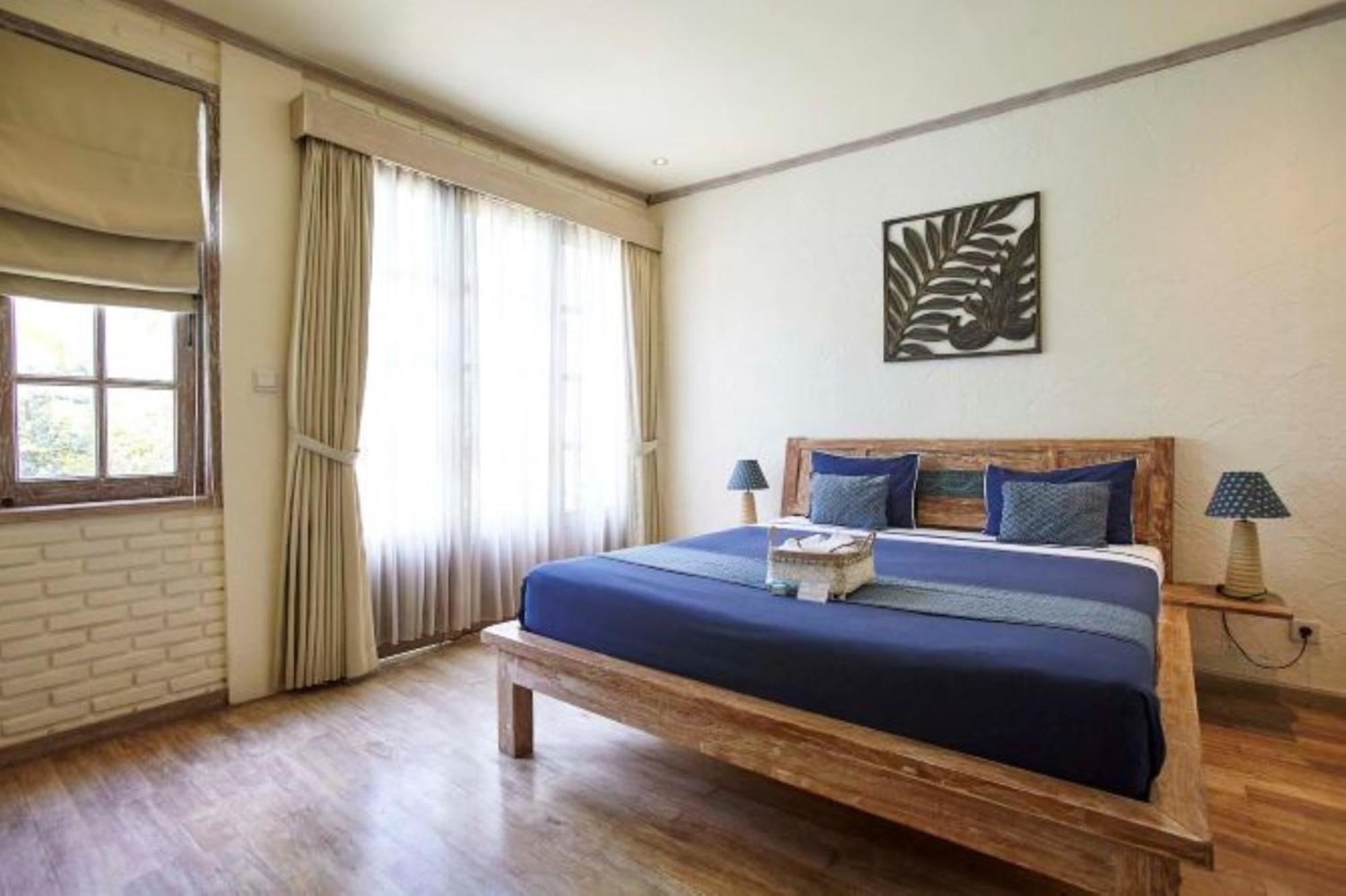 Artemis 4* Seminyak (Bali)