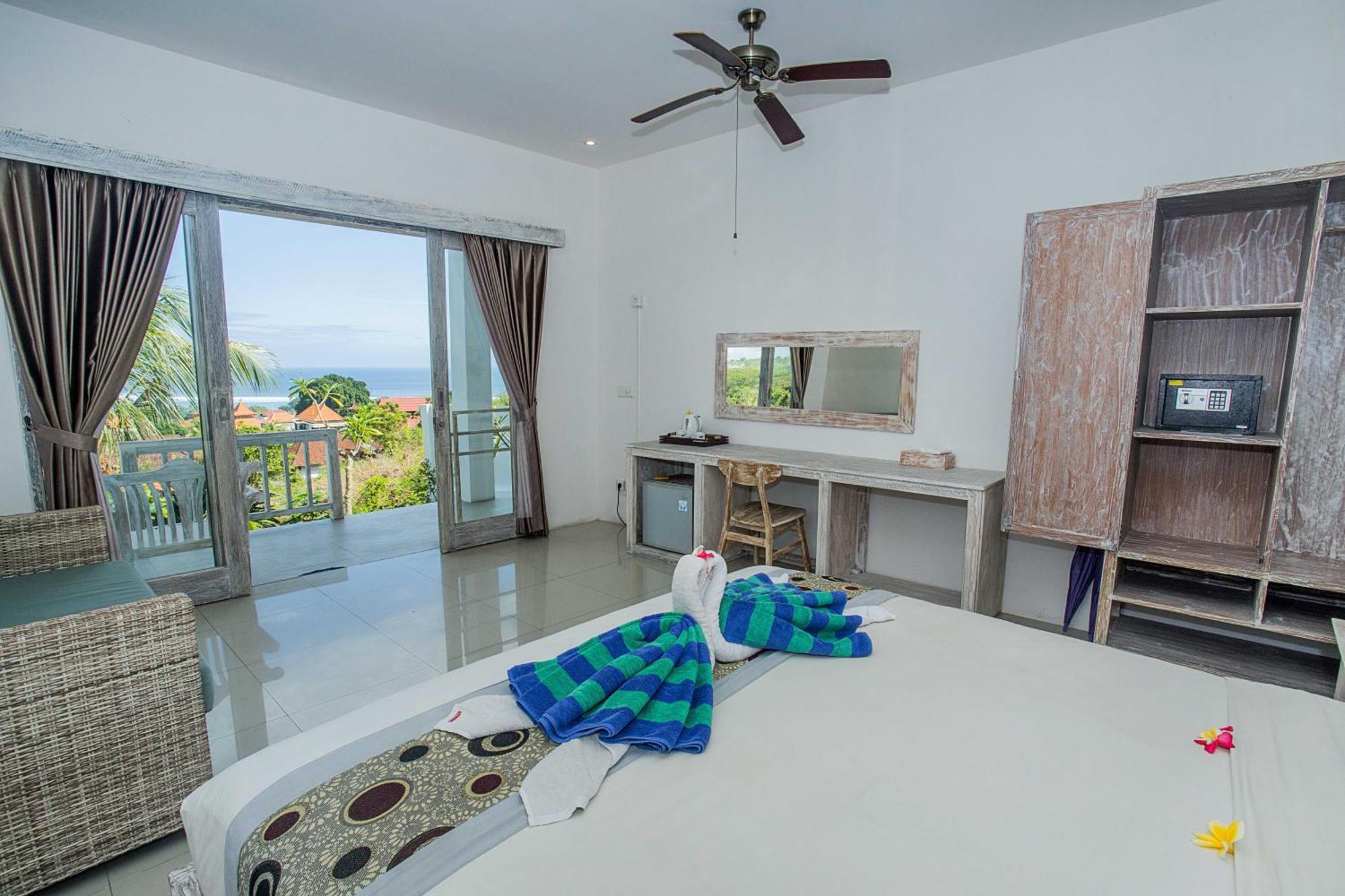 Grand Sea View