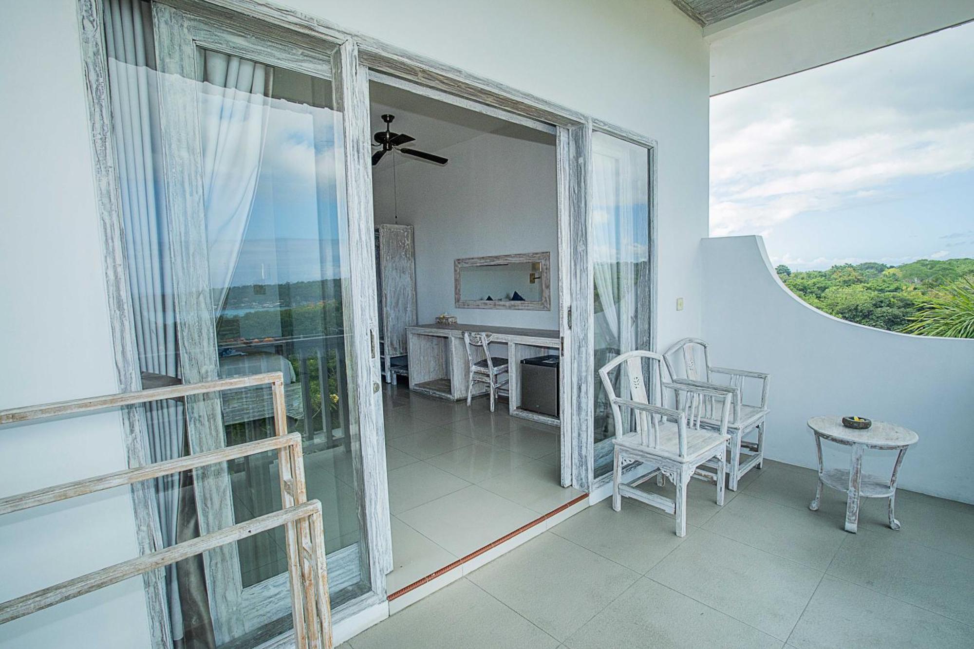 Grand Sea View 3*