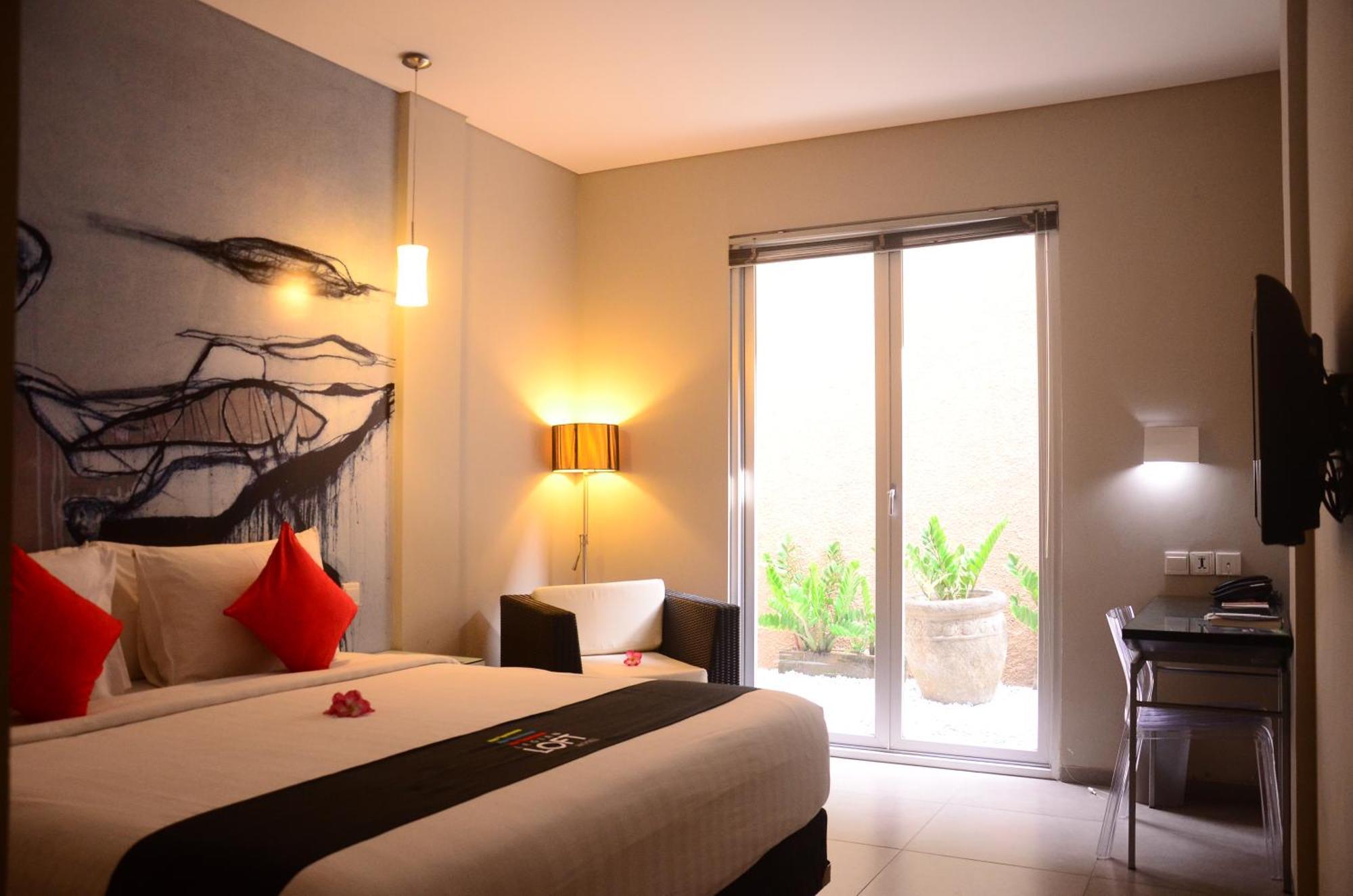 Loft Bali 2*