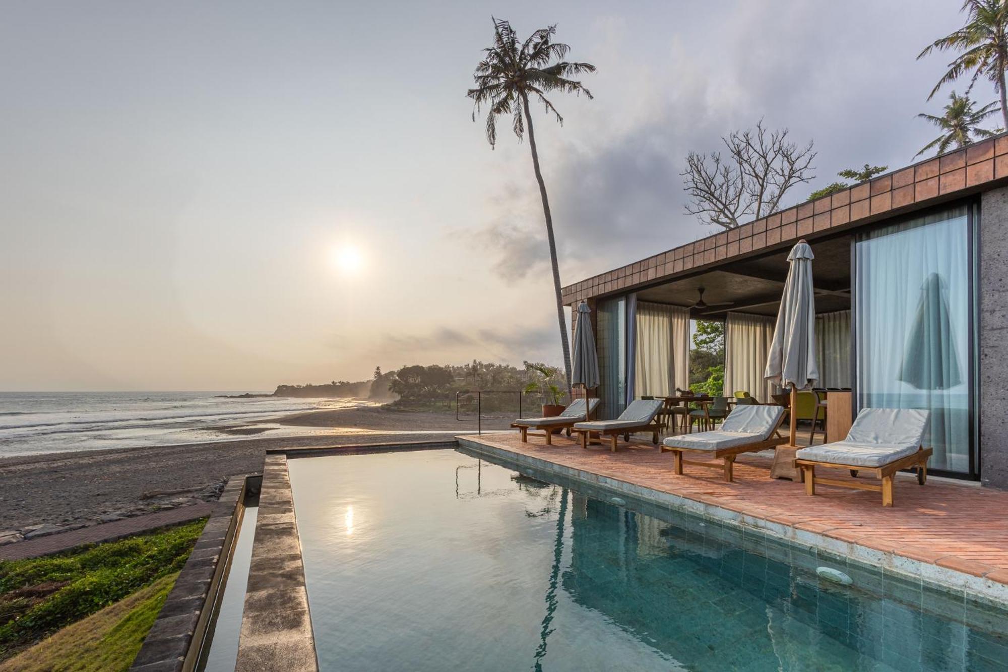 Villa Ultimate Beachfront Cascade *