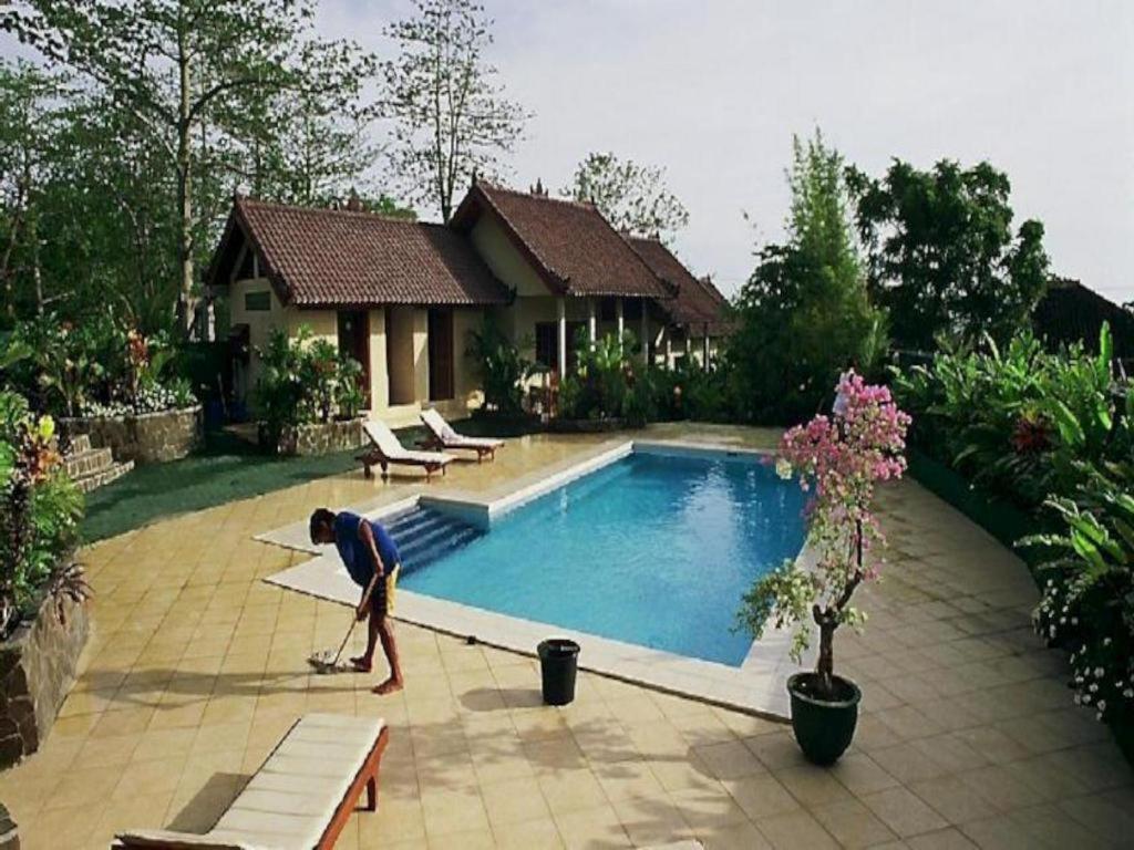 Resort Wreck Divers & Restaurant Tulamben (Bali)