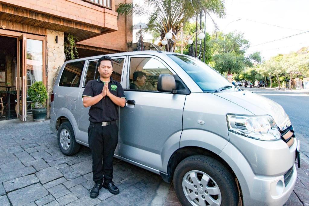 Hadi Poetra Hotel 3*