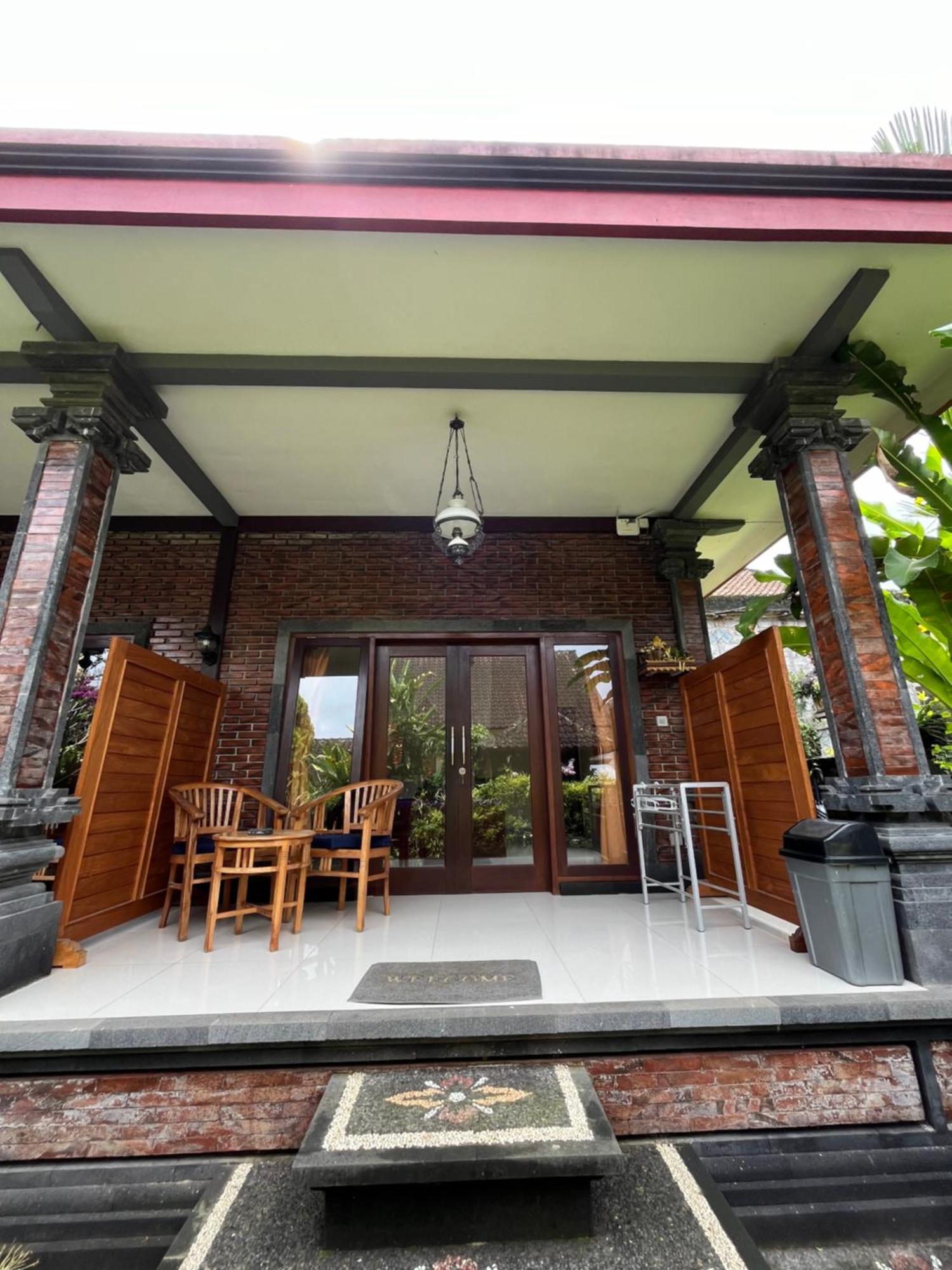 Homestay Jana's *