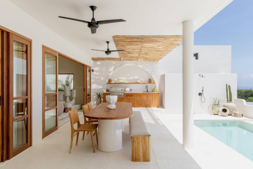 Zyloh Seaside - New, Luxury, Ocean View Villa, Bingin Villa *