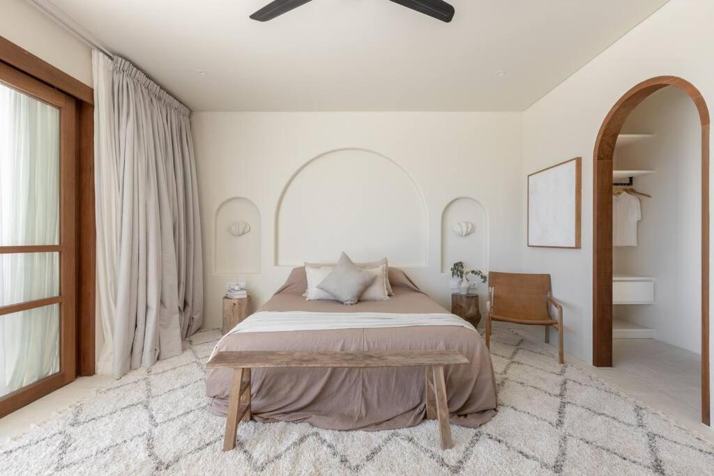 Villa Zyloh Seaside - New, Luxury, Ocean View Villa, Bingin *