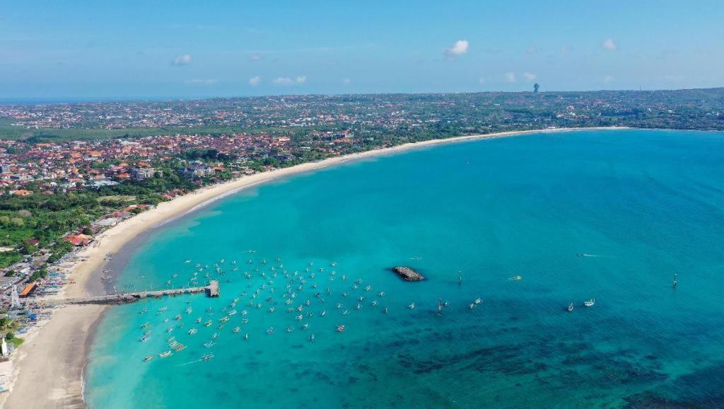 Grand Sovereign Kuta Bali 4*