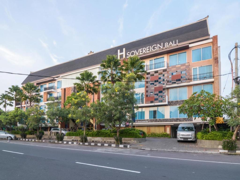 Hotel Grand Sovereign Kuta Bali 4*