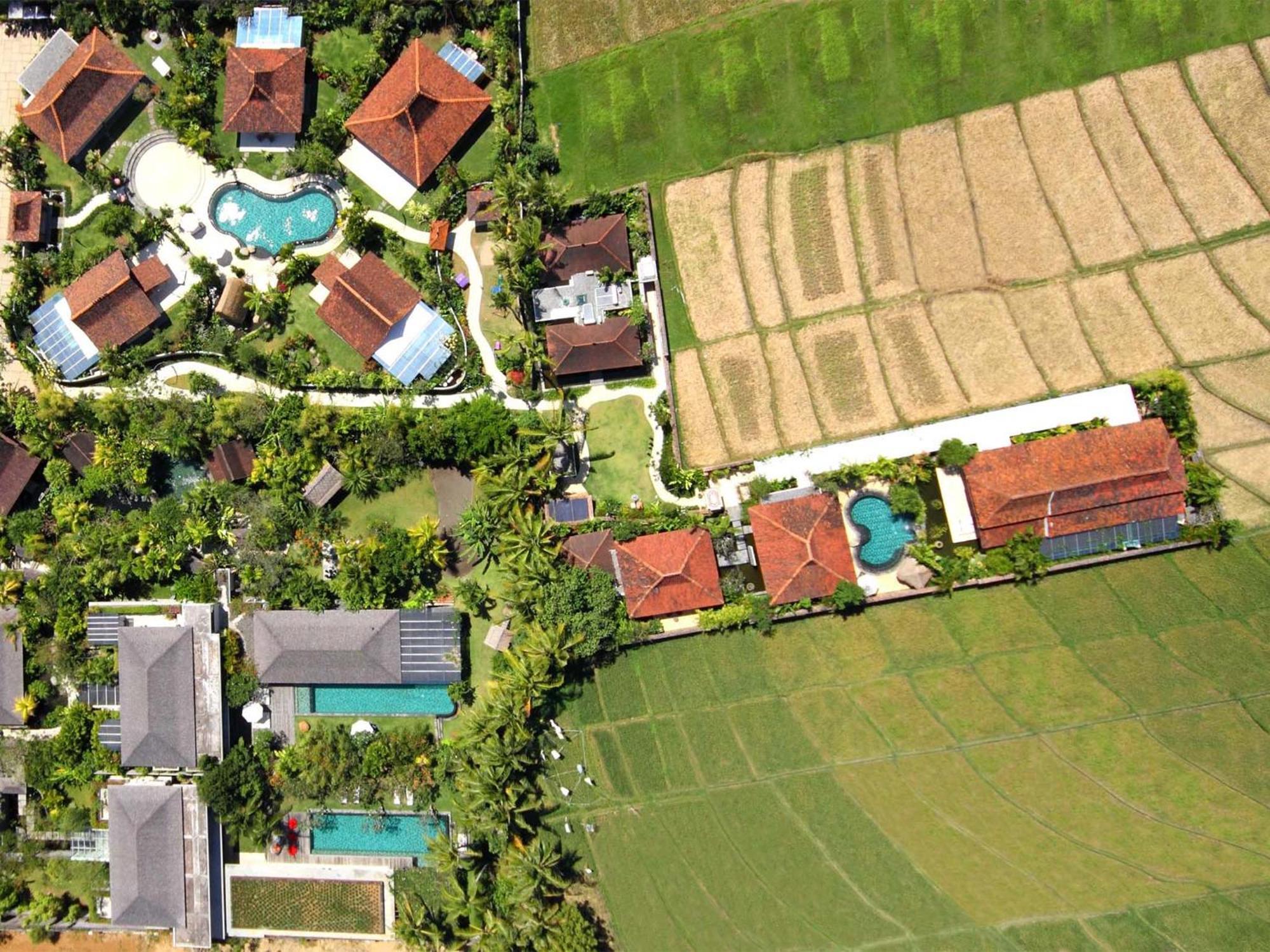 Dea Villa *