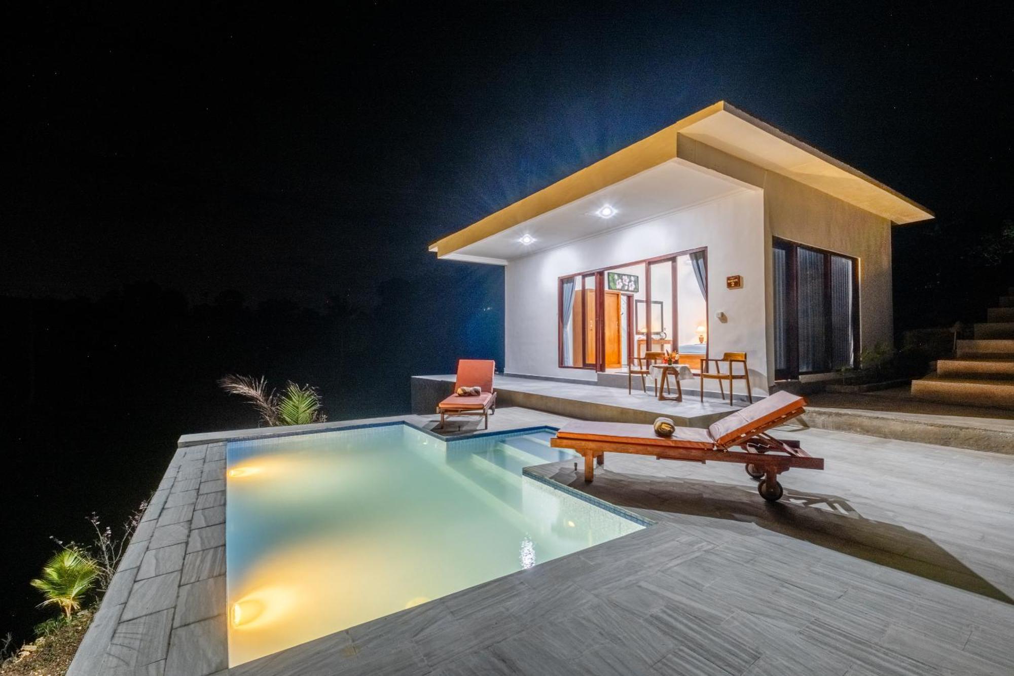 Hotel Pini Sentana Village Nusa Penida Tanglad