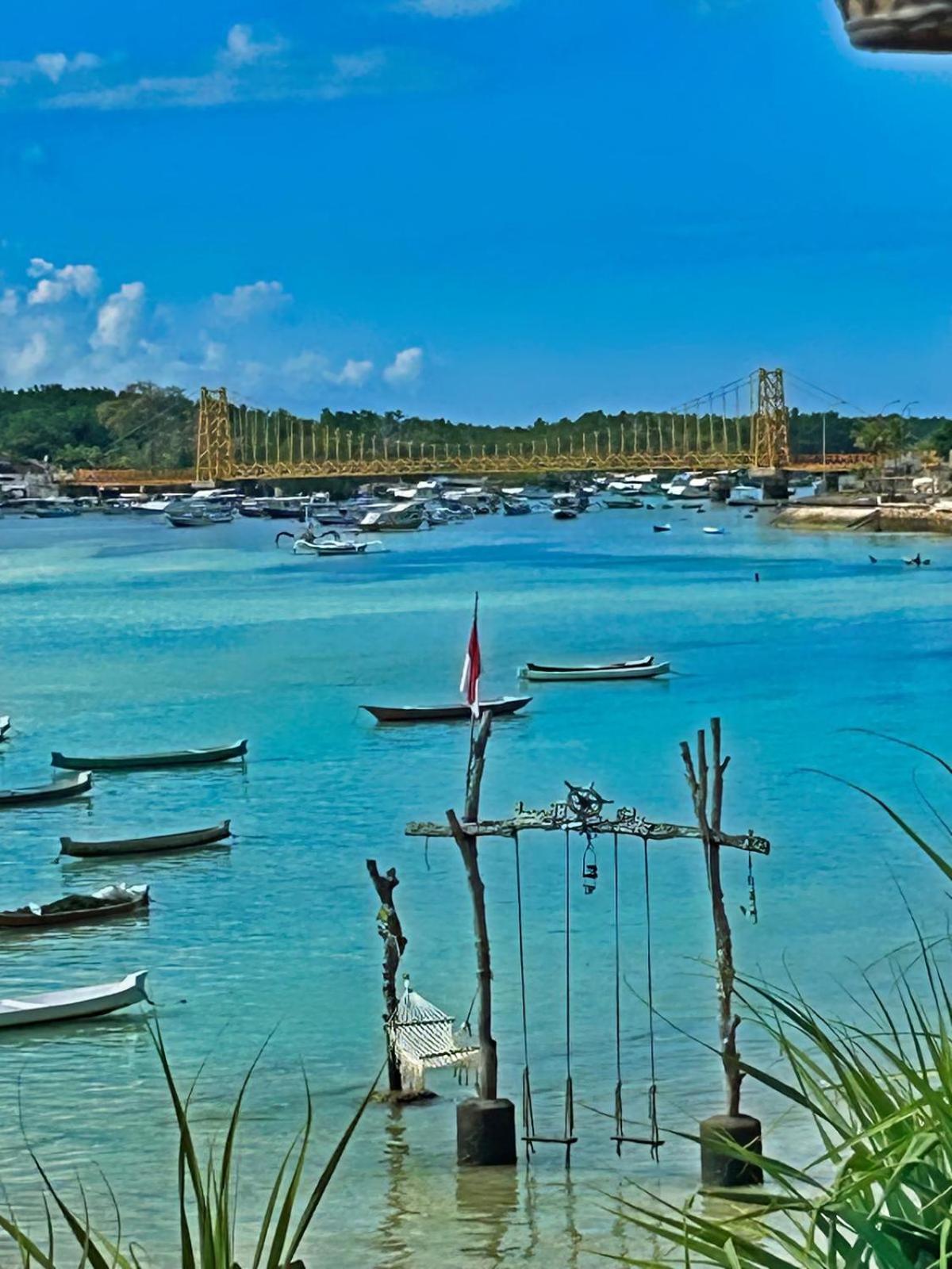 Bed & Breakfast Island Garden Huts 3*